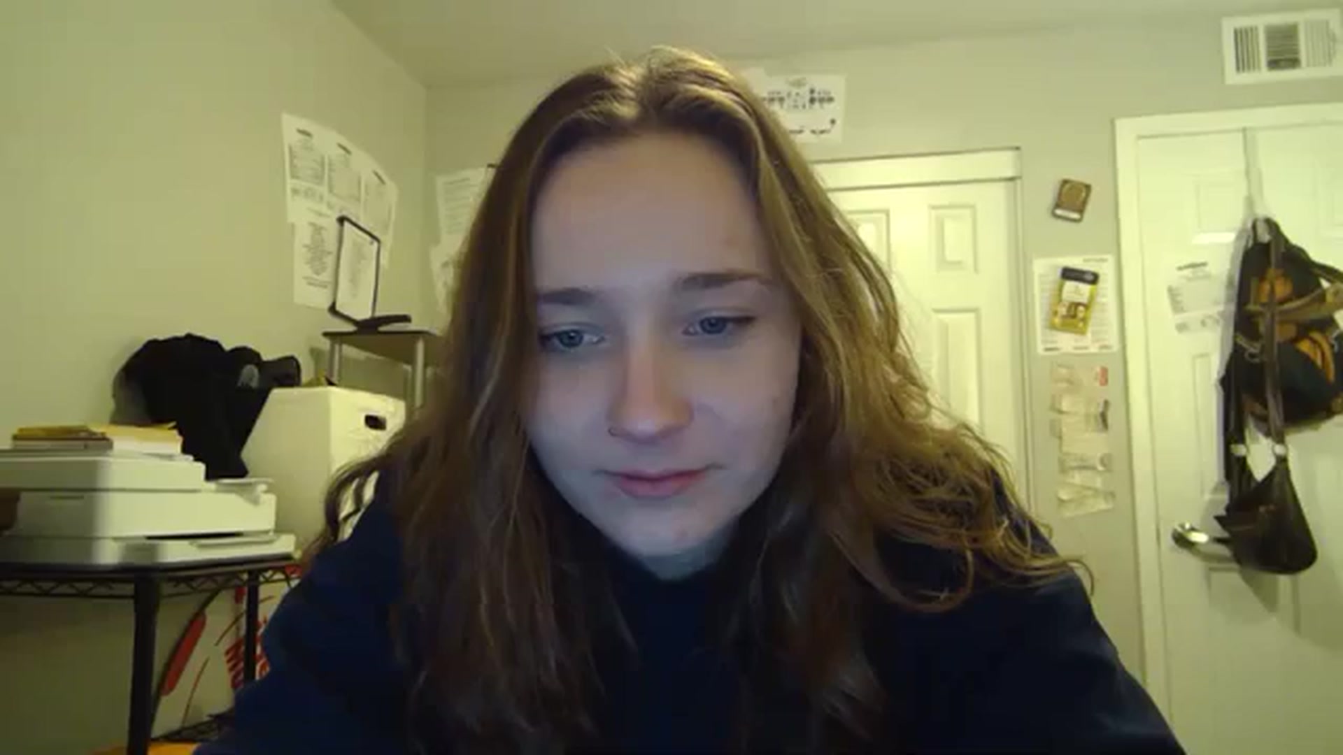 Gallery image thumbnail from hornyhippiexx's myfreecams stream on, 01/16/2024, 04:30 image 6 of 20