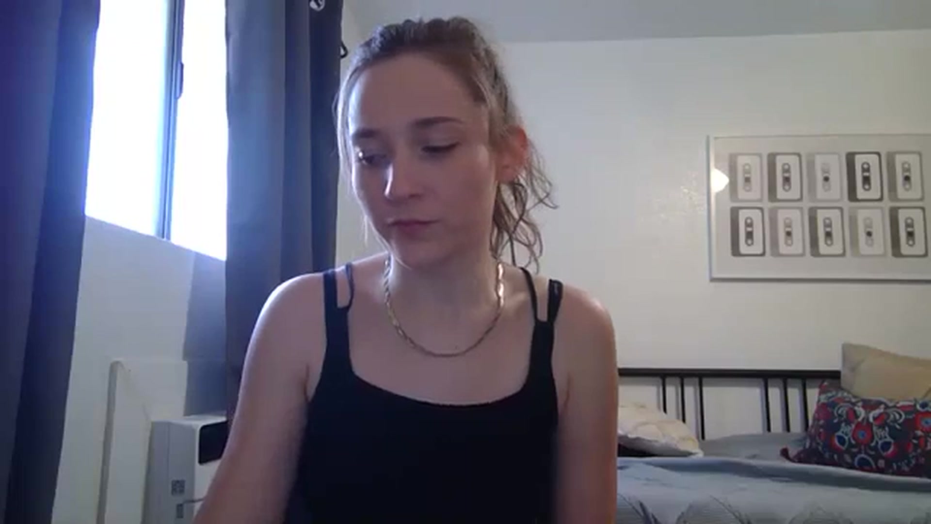 Gallery image thumbnail from hornyhippiexx's myfreecams stream on, 01/31/2024, 23:57 image 17 of 20
