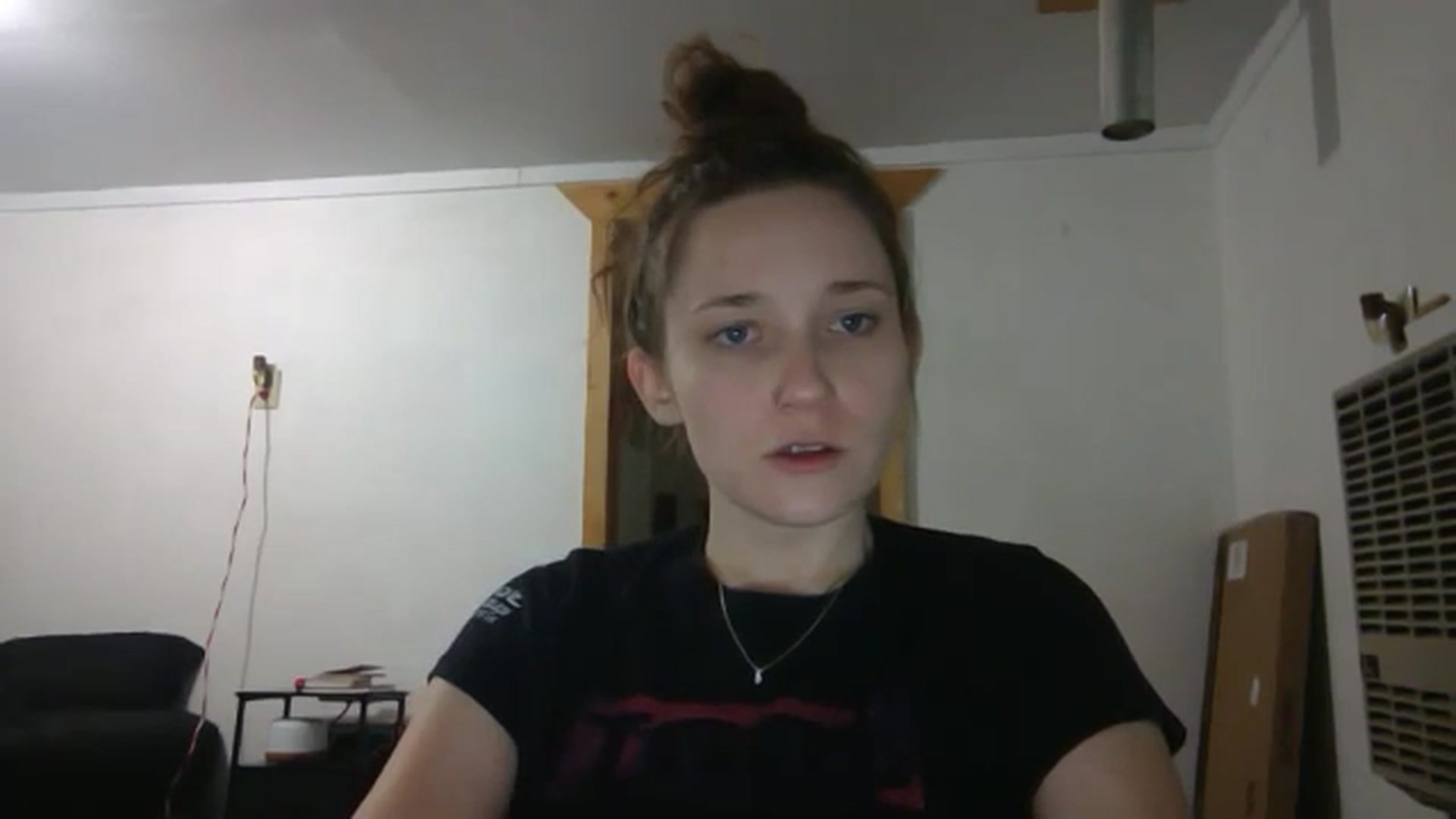 Gallery image thumbnail from hornyhippiexx's myfreecams stream on, 09/29/2024, 09:05 image 9 of 20
