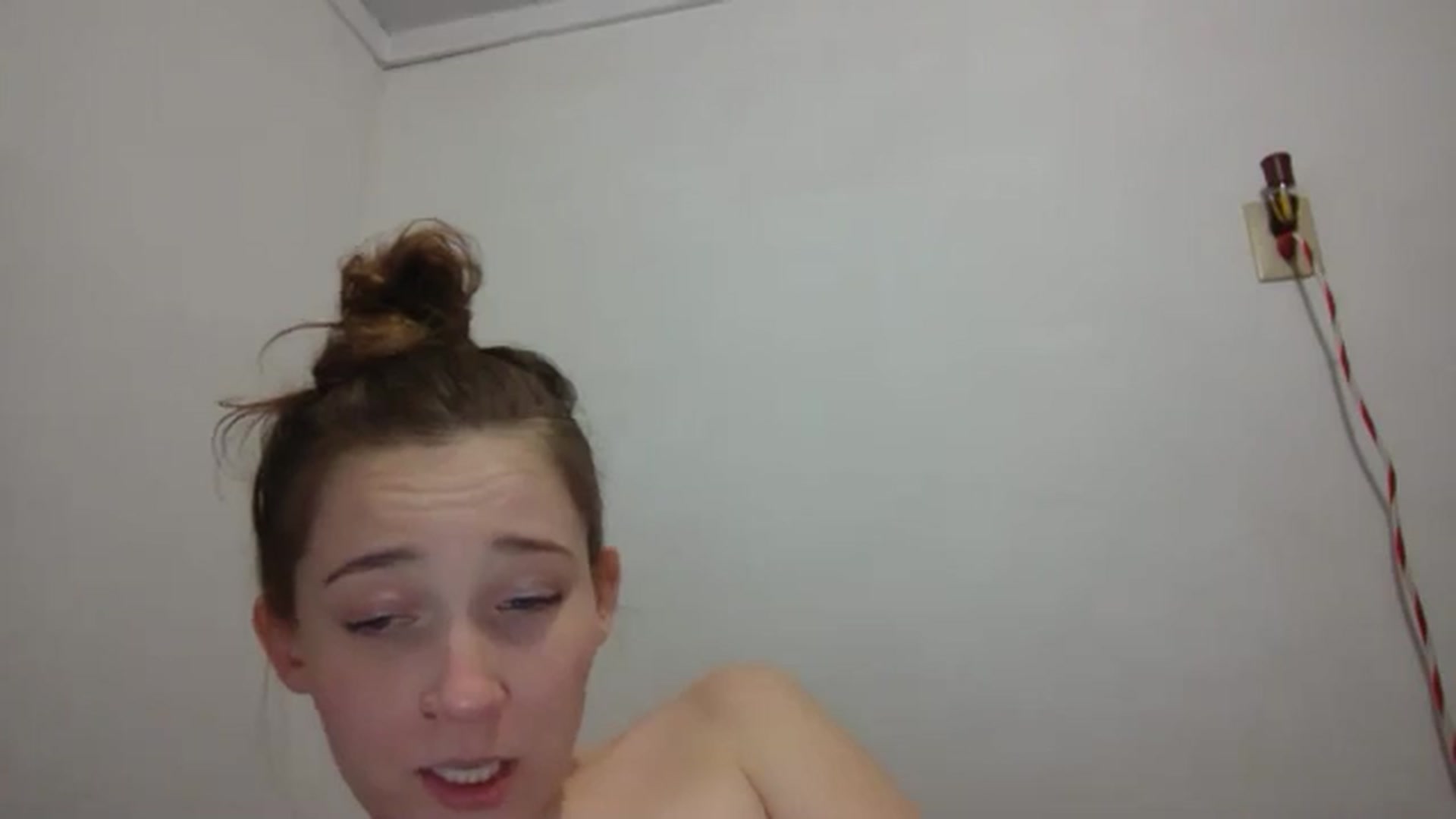 Gallery image thumbnail from hornyhippiexx's myfreecams stream on, 11/07/2024, 05:18 image 18 of 20