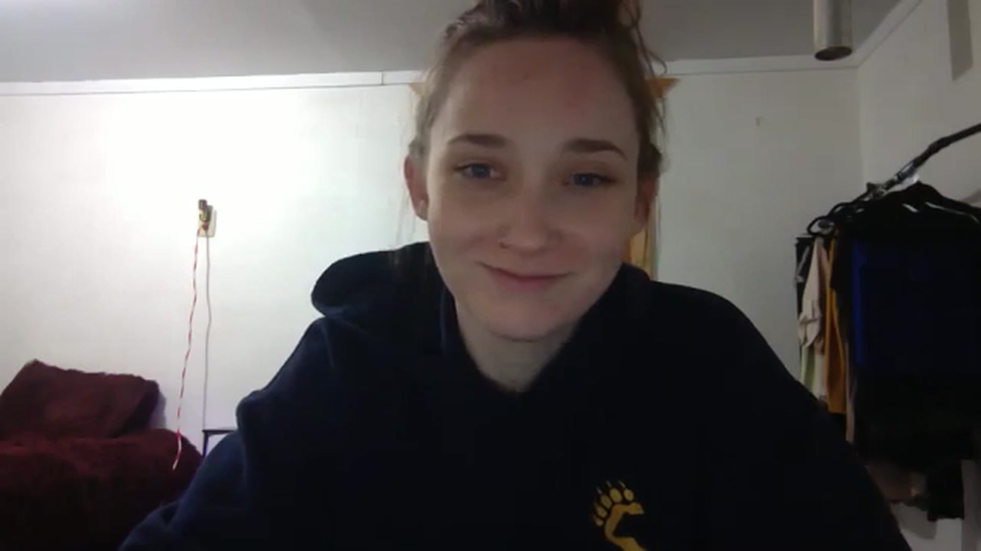 Gallery image thumbnail from hornyhippiexx's myfreecams stream on, 11/16/2024, 08:49 image 6 of 20