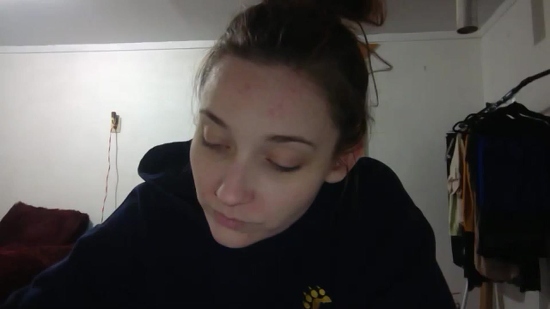 Gallery image thumbnail from hornyhippiexx's myfreecams stream on, 11/16/2024, 08:49 image 7 of 20