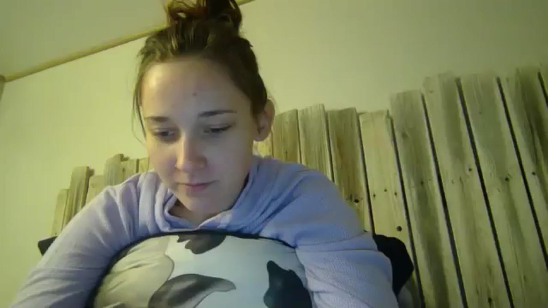 Gallery image thumbnail from hornyhippiexx's myfreecams stream on, 11/26/2024, 07:47 image 1 of 20