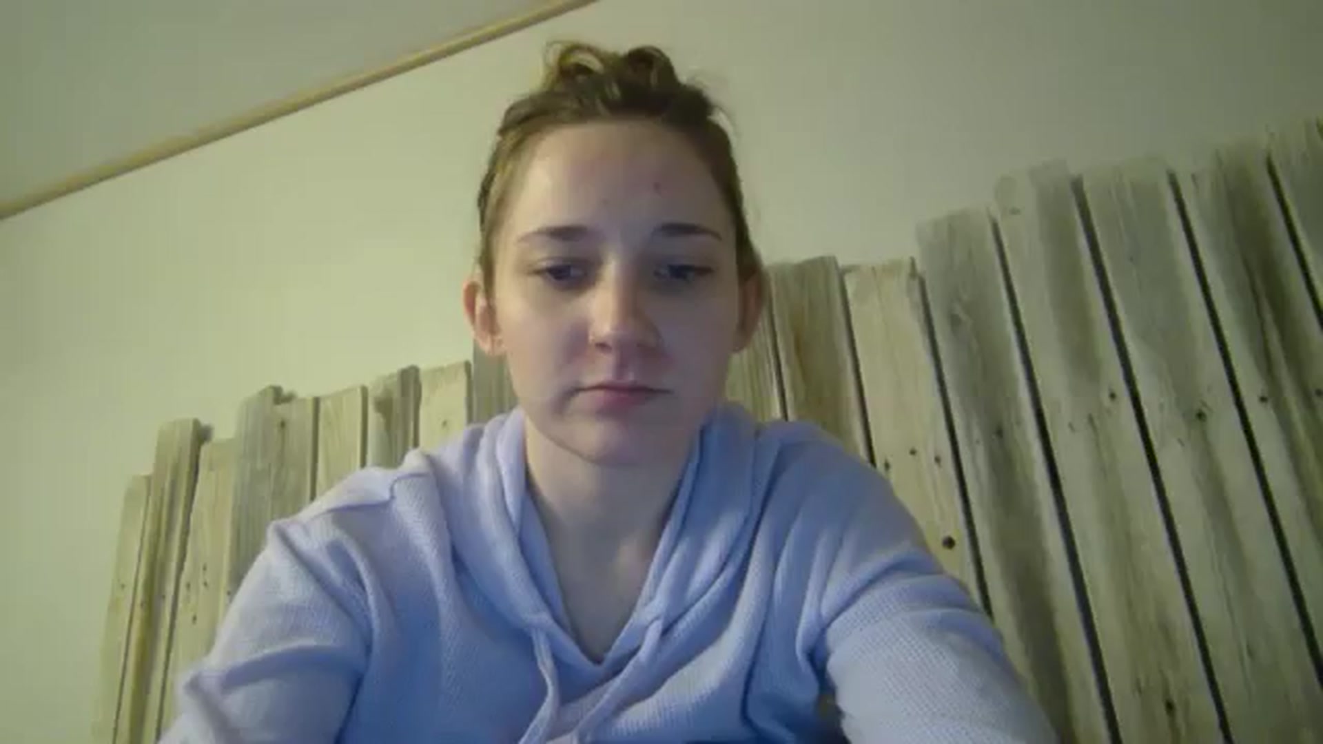 Gallery image thumbnail from hornyhippiexx's myfreecams stream on, 11/26/2024, 07:47 image 6 of 20