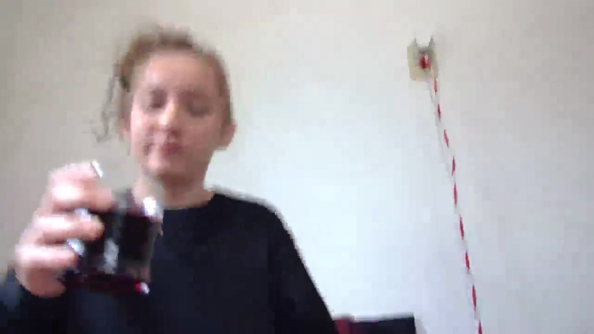 Gallery image thumbnail from hornyhippiexx's myfreecams stream on, 04/14/2025, 05:05 image 3 of 20
