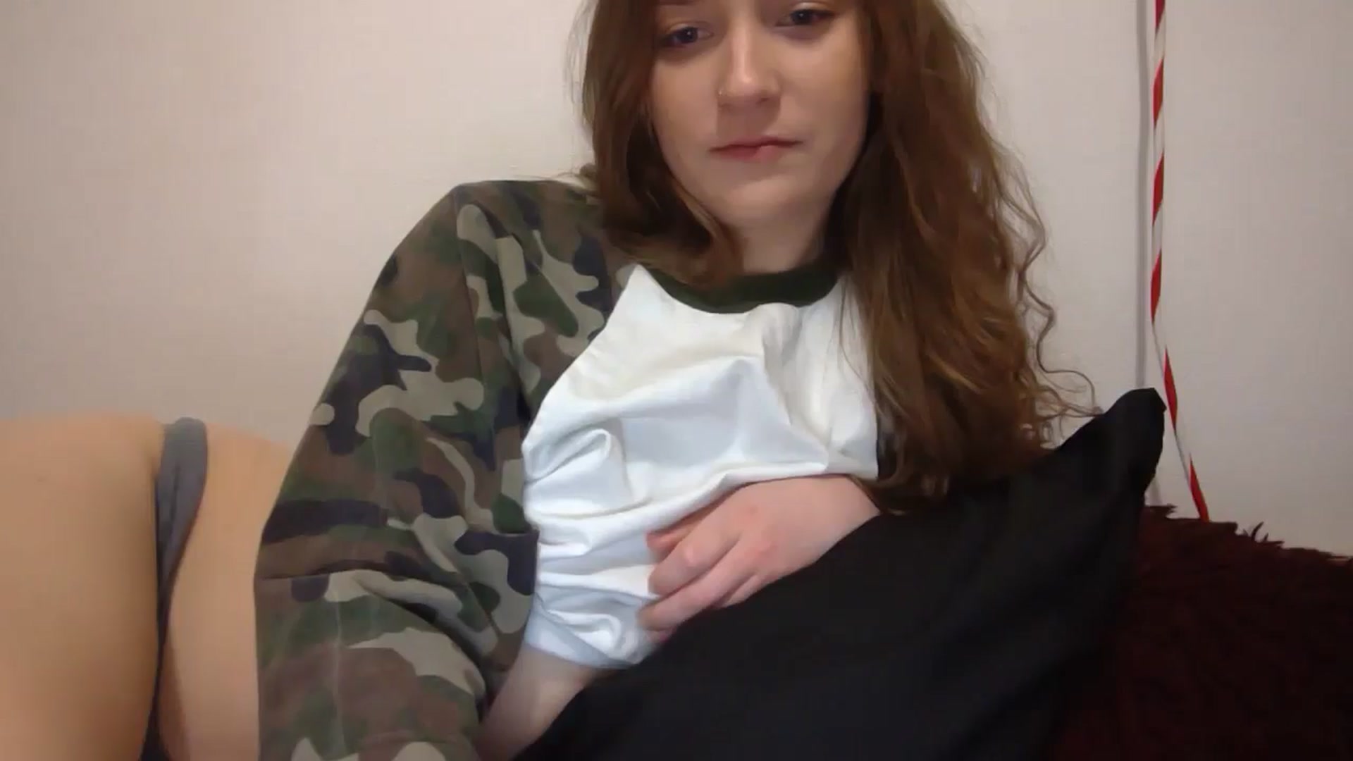 Gallery image thumbnail from hornyhippiexx's myfreecams stream on, 04/24/2025, 08:39 image 18 of 20