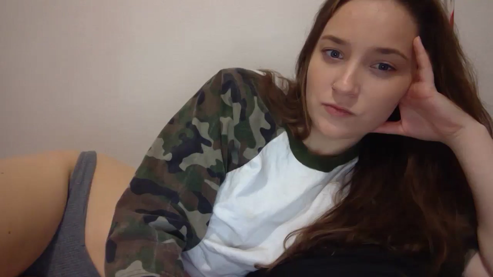 Gallery image thumbnail from hornyhippiexx's myfreecams stream on, 04/24/2025, 08:39 image 11 of 20