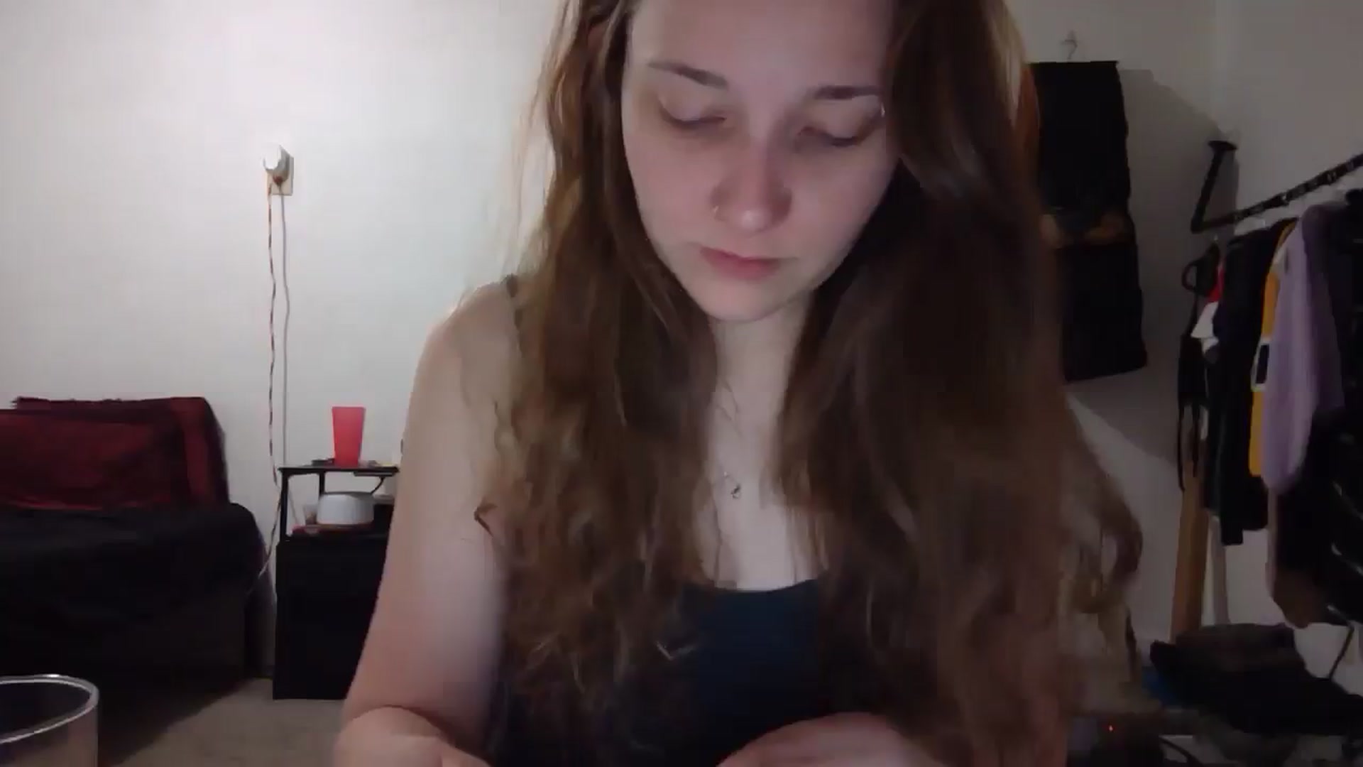 Gallery image thumbnail from hornyhippiexx's myfreecams stream on, 05/09/2025, 09:42 image 5 of 20
