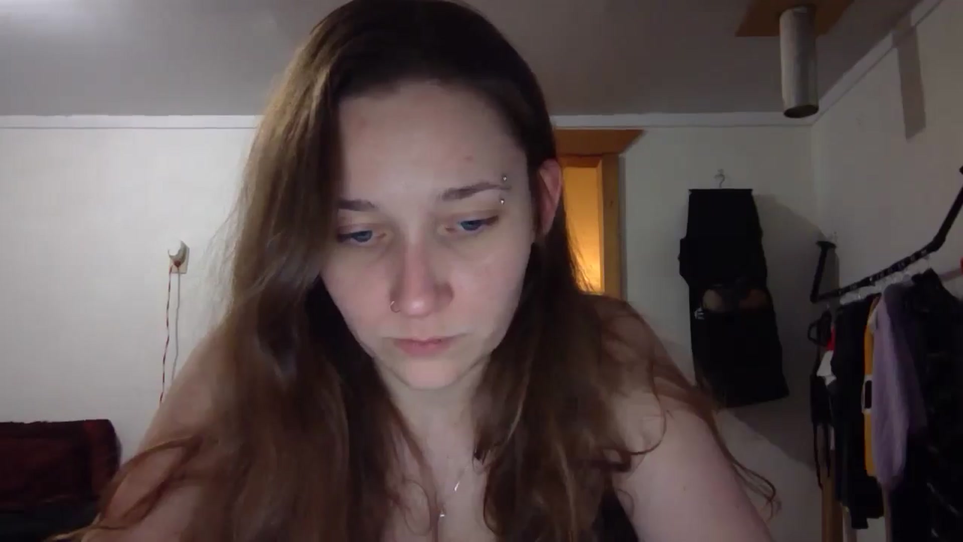 Gallery image thumbnail from hornyhippiexx's myfreecams stream on, 05/09/2025, 09:42 image 8 of 20