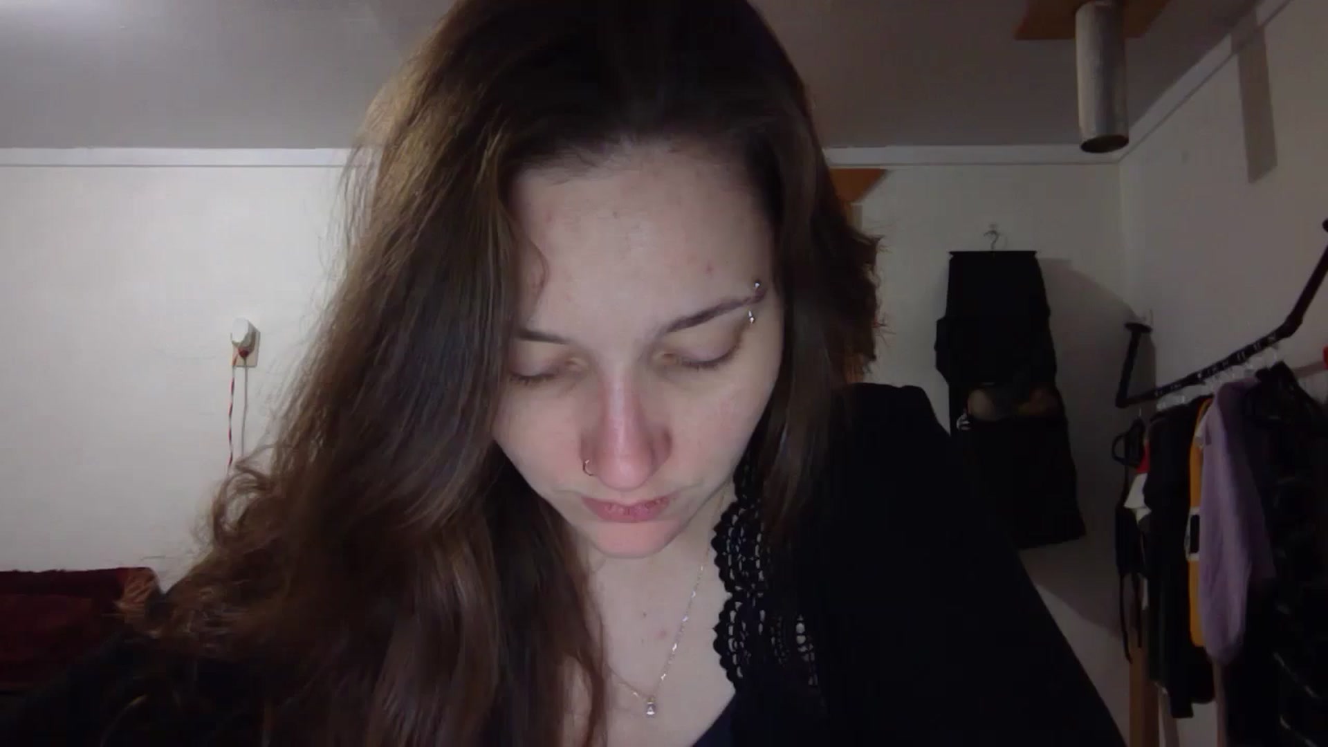 Gallery image thumbnail from hornyhippiexx's myfreecams stream on, 05/09/2025, 09:42 image 15 of 20