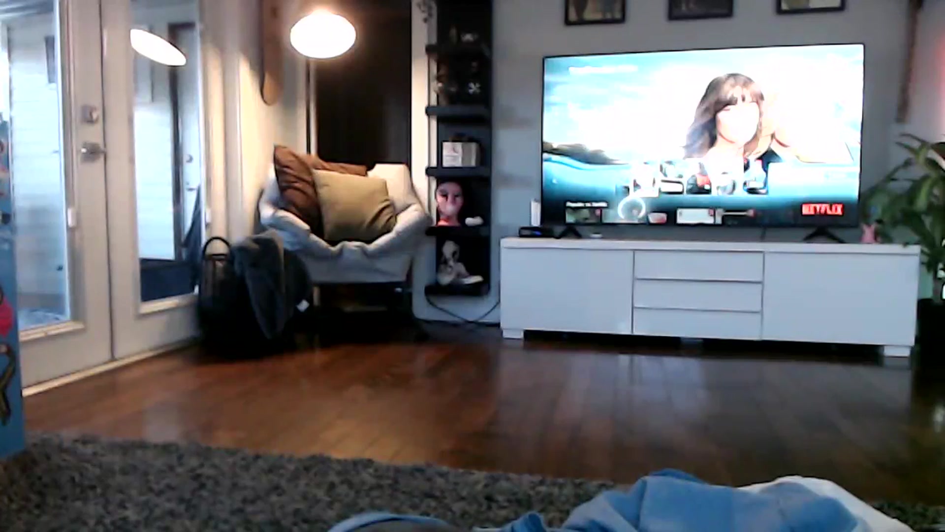 Gallery image thumbnail from hornyunicornn's myfreecams stream on, 11/29/2022, 24:01 image 1 of 20
