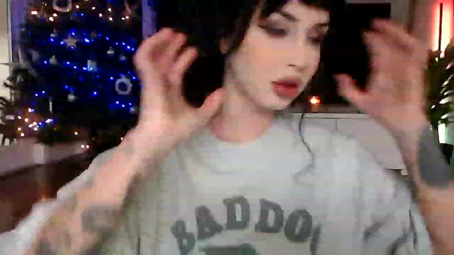 Gallery image thumbnail from hornyunicornn's myfreecams stream on, 12/06/2022, 21:36 image 17 of 20