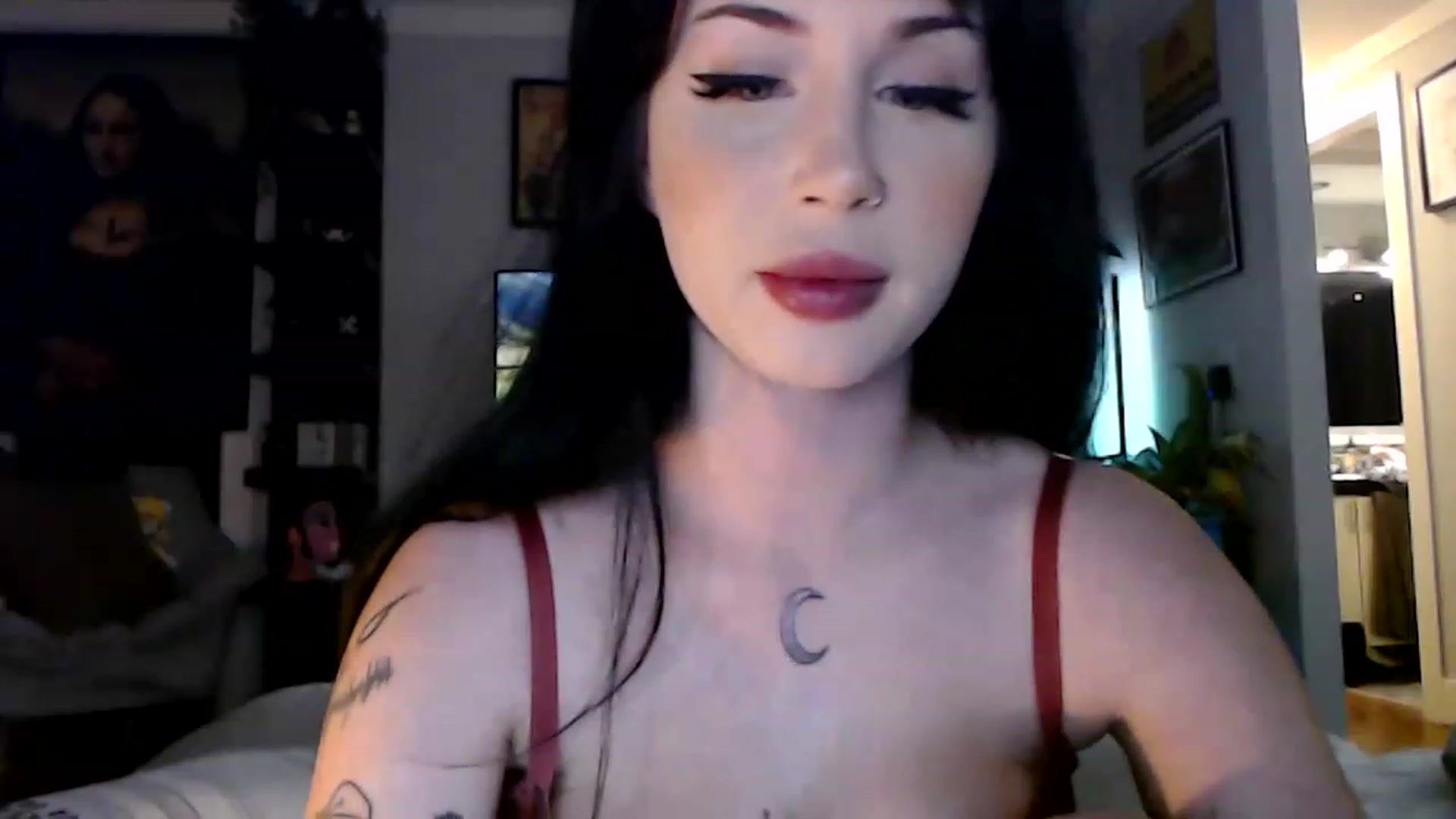 Gallery image thumbnail from hornyunicornn's myfreecams stream on, 01/28/2023, 01:14 image 2 of 20
