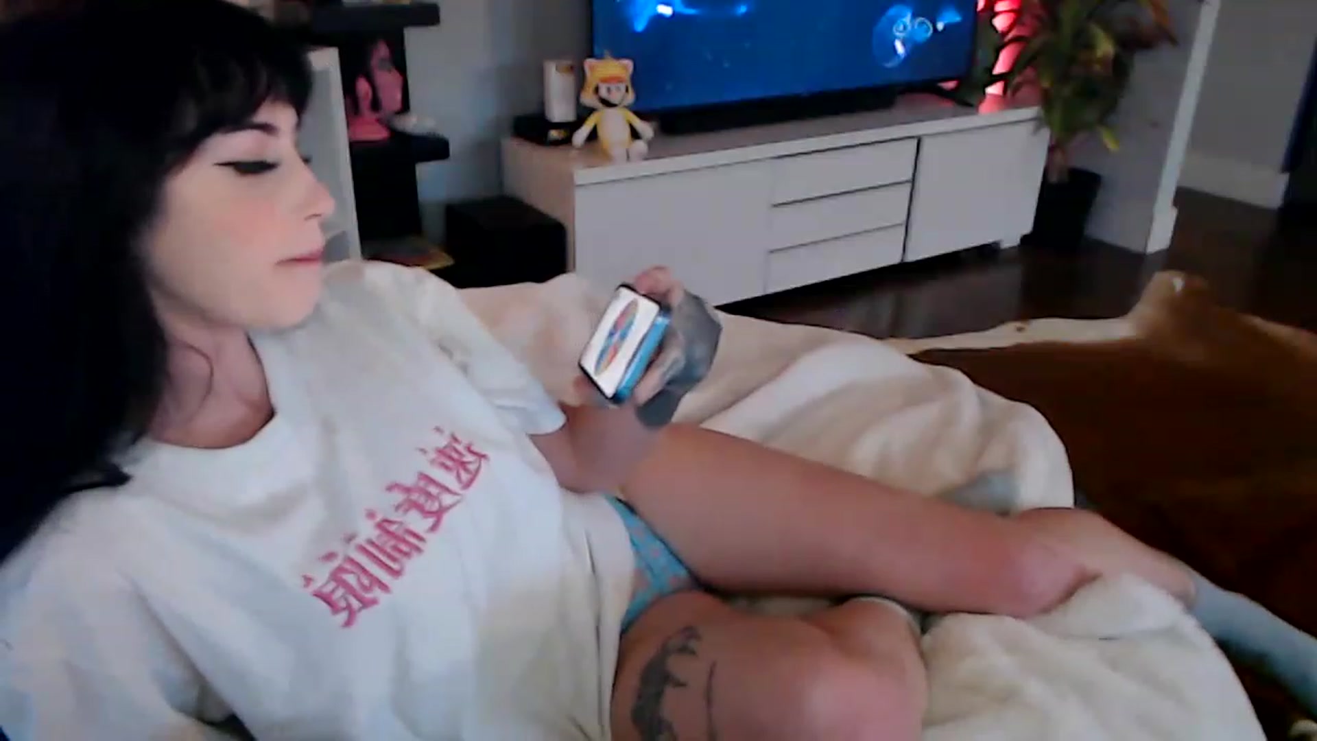 Gallery image thumbnail from hornyunicornn's myfreecams stream on, 02/03/2023, 22:05 image 7 of 20