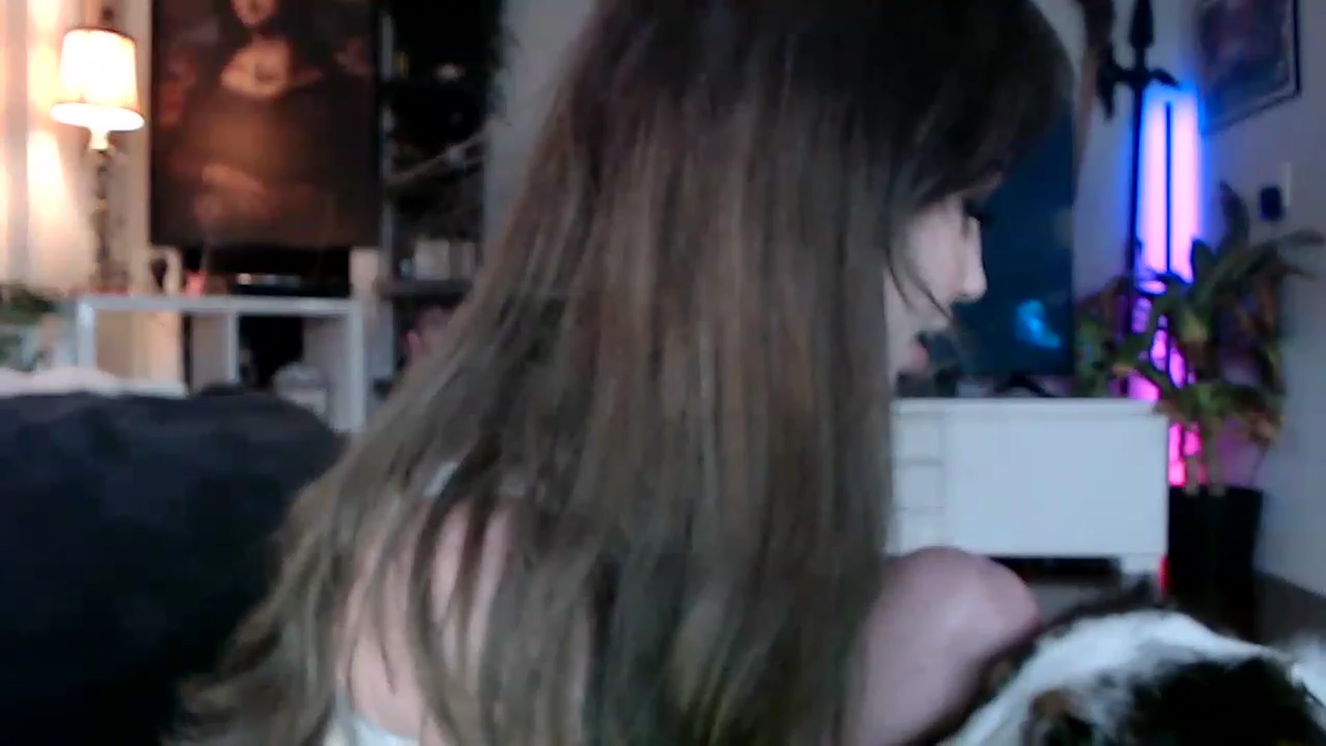 Gallery image thumbnail from hornyunicornn's myfreecams stream on, 03/03/2023, 22:30 image 2 of 20