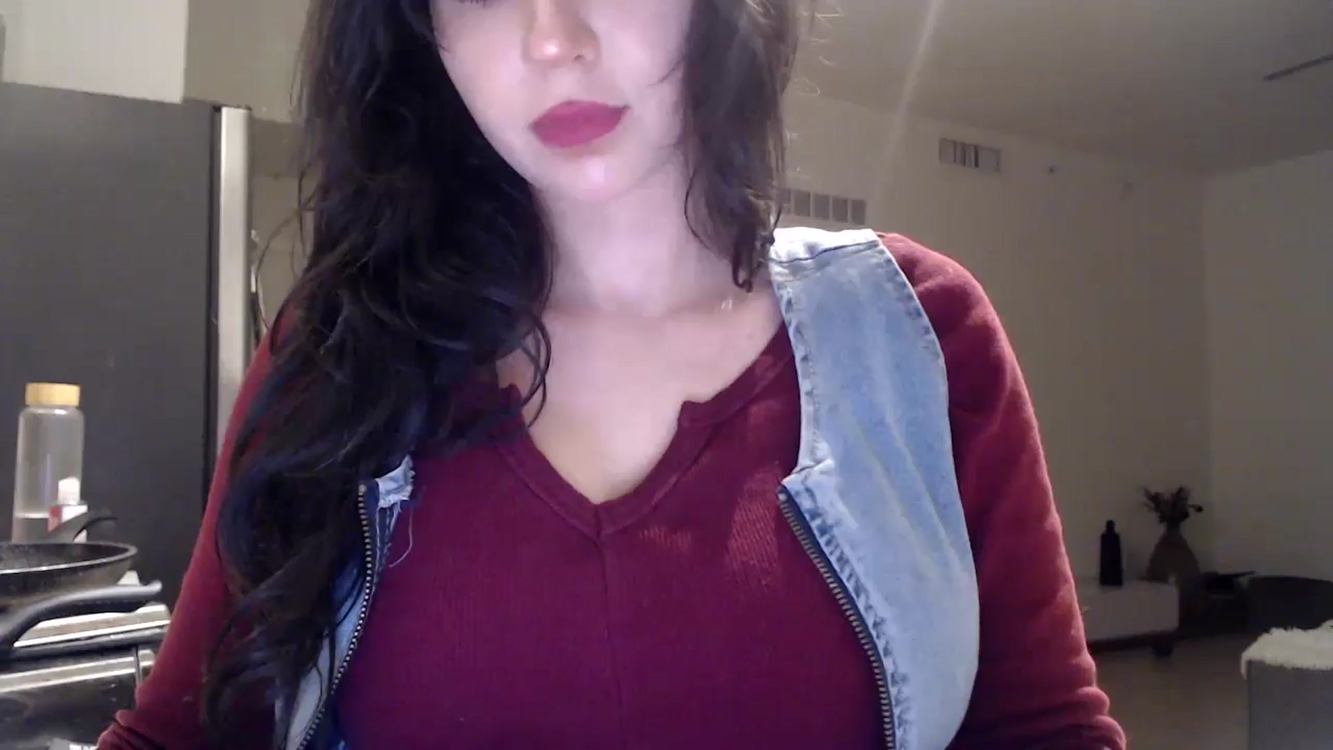 Gallery image thumbnail from hot_emo_girl's myfreecams stream on, 08/21/2024, 02:53 image 3 of 20