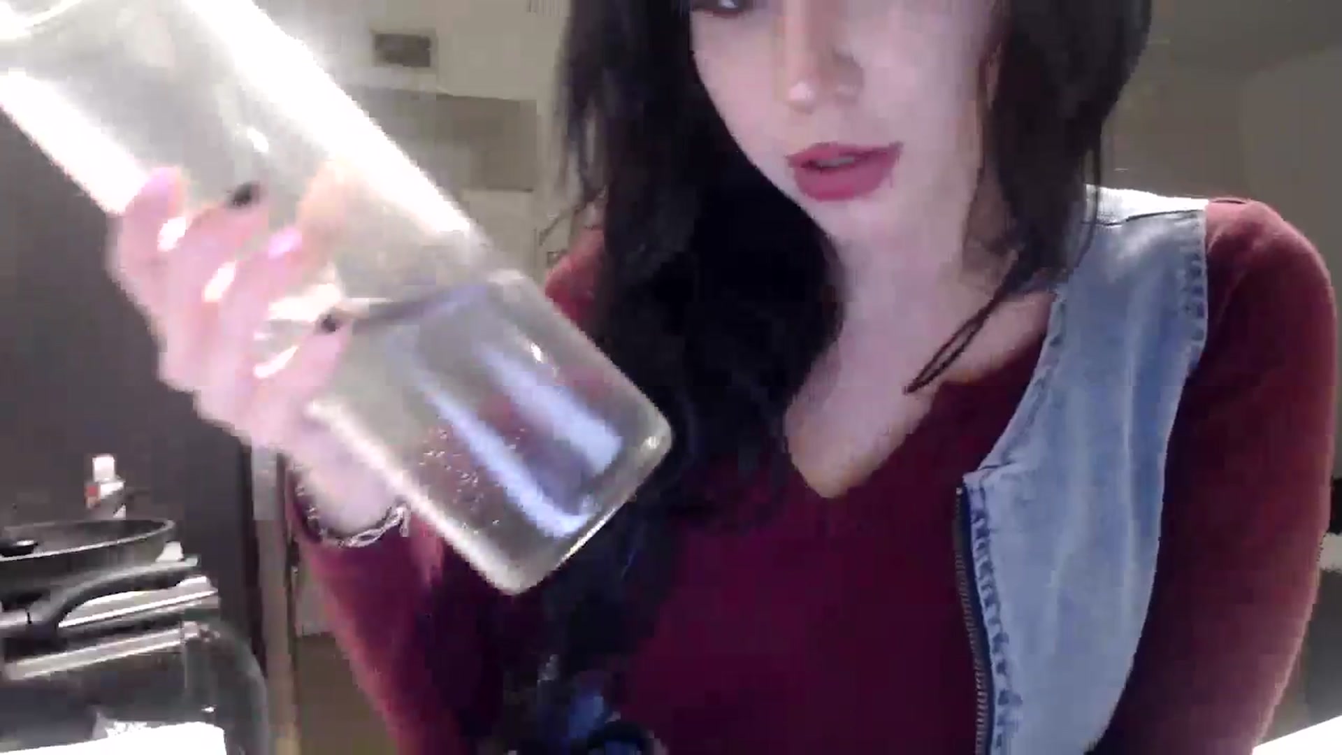 Gallery image thumbnail from hot_emo_girl's myfreecams stream on, 08/21/2024, 02:53 image 18 of 20