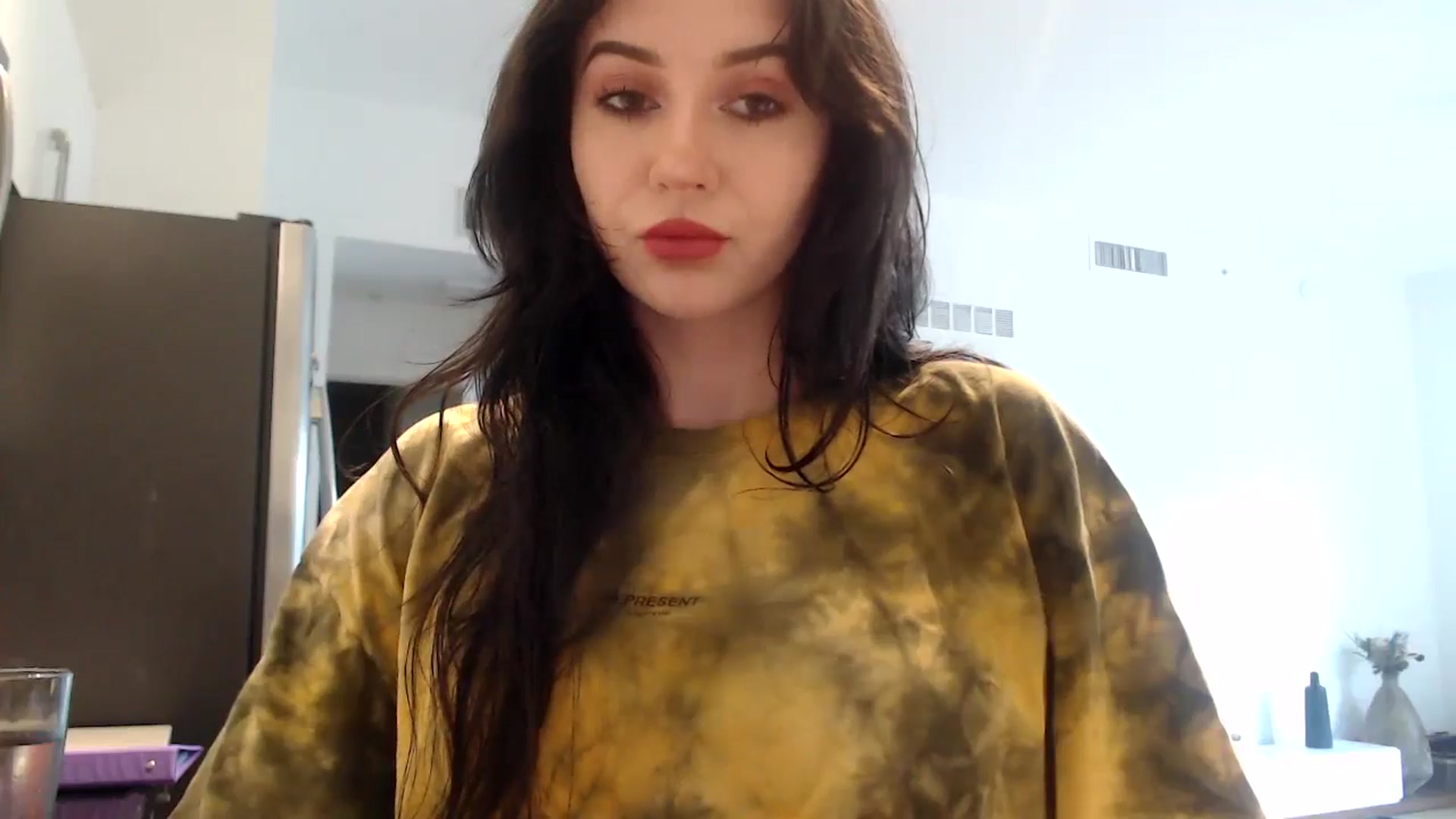 Gallery image thumbnail from hot_emo_girl's myfreecams stream on, 08/21/2024, 23:16 image 3 of 20