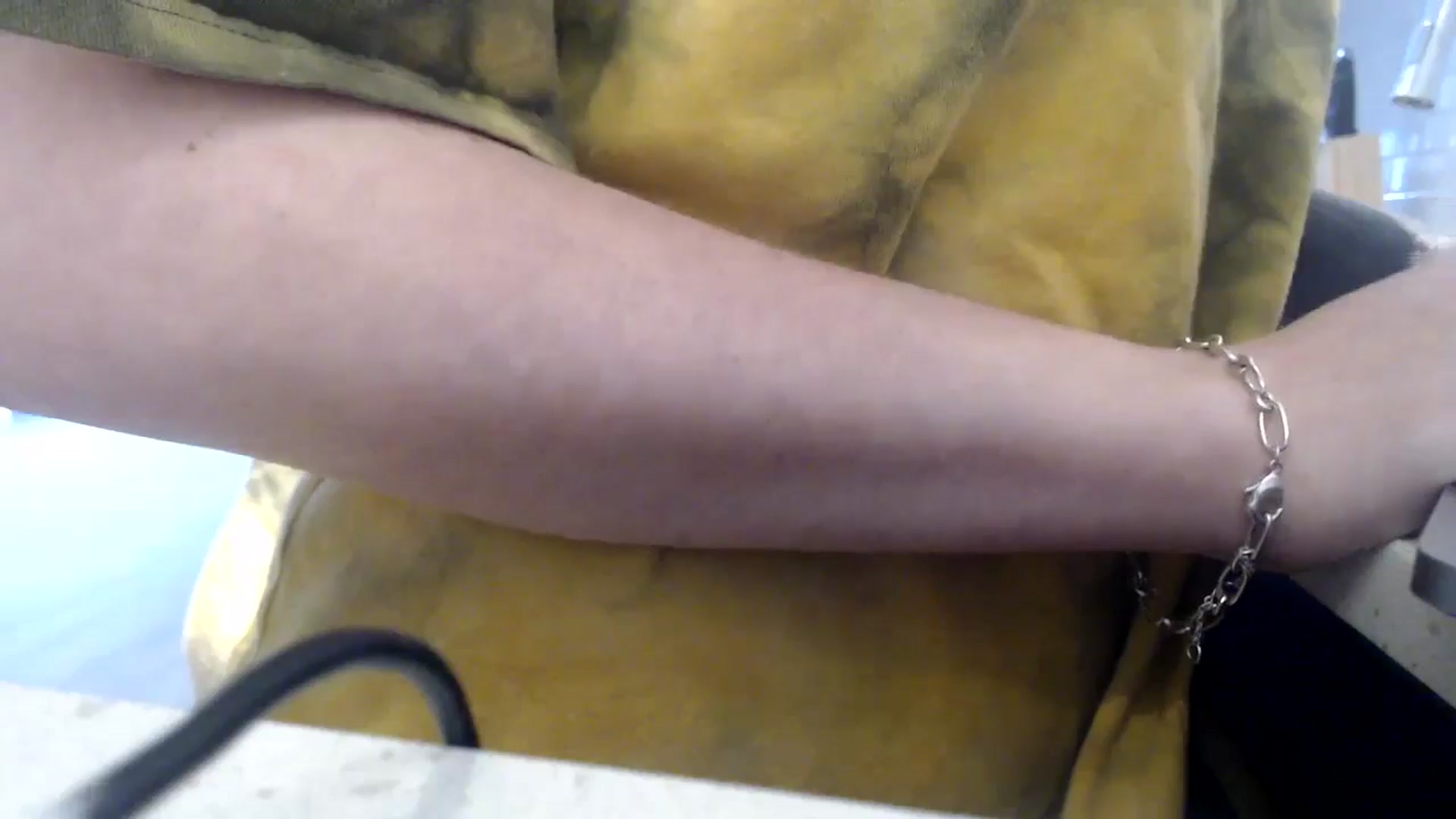 Gallery image thumbnail from hot_emo_girl's myfreecams stream on, 08/21/2024, 23:16 image 15 of 20