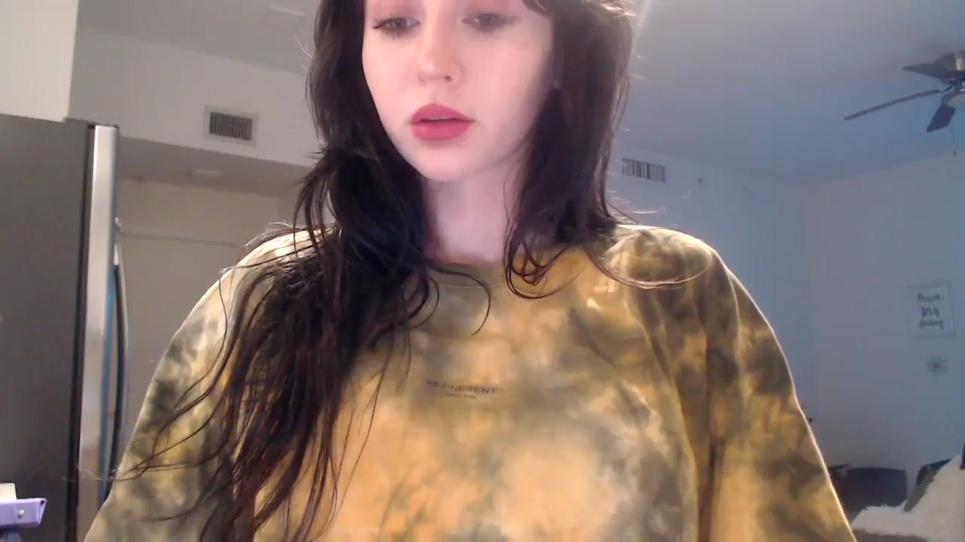 Gallery image thumbnail from hot_emo_girl's myfreecams stream on, 08/22/2024, 24:02 image 15 of 20