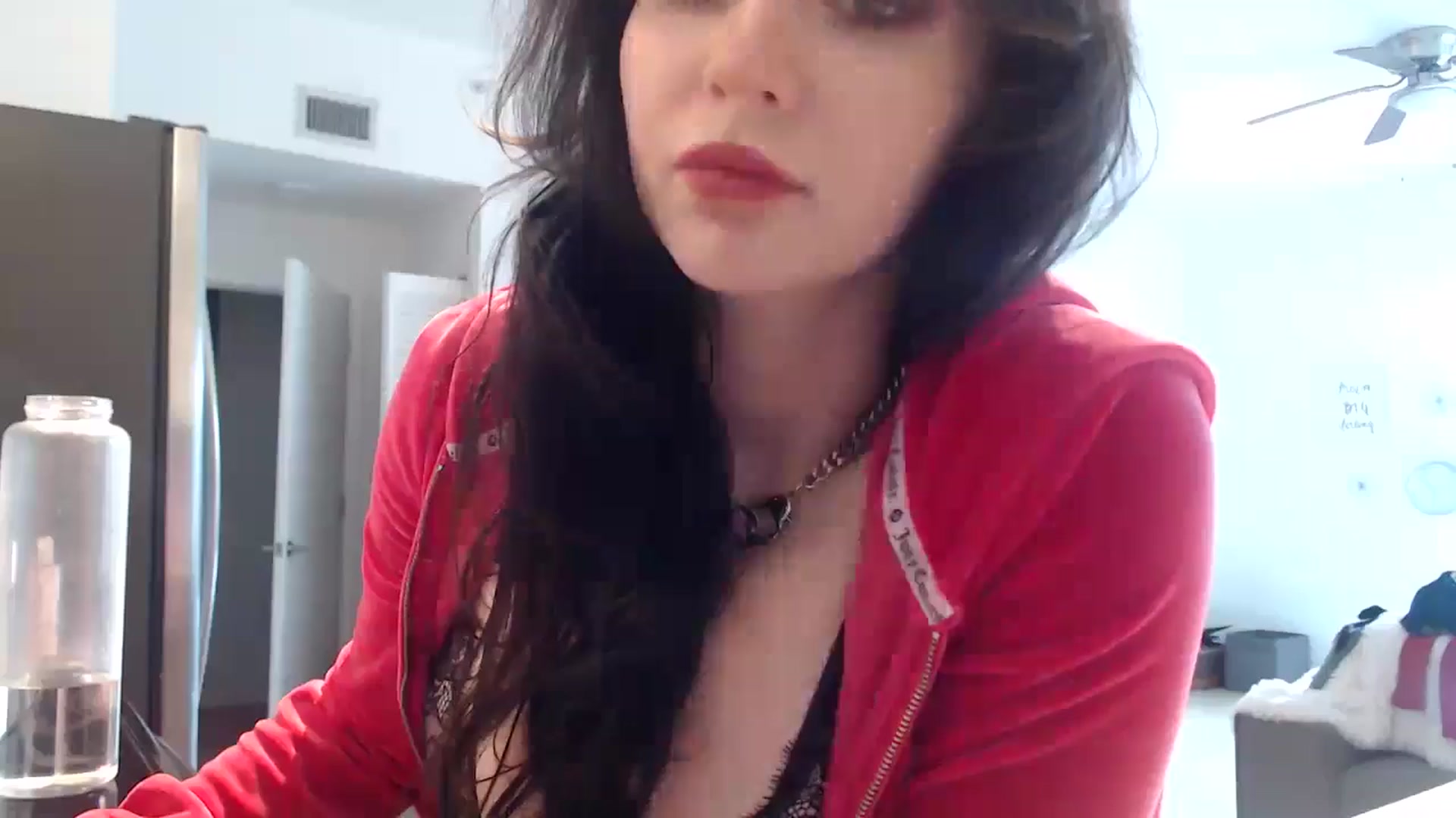 Gallery image thumbnail from hot_emo_girl's myfreecams stream on, 08/23/2024, 22:13 image 17 of 20