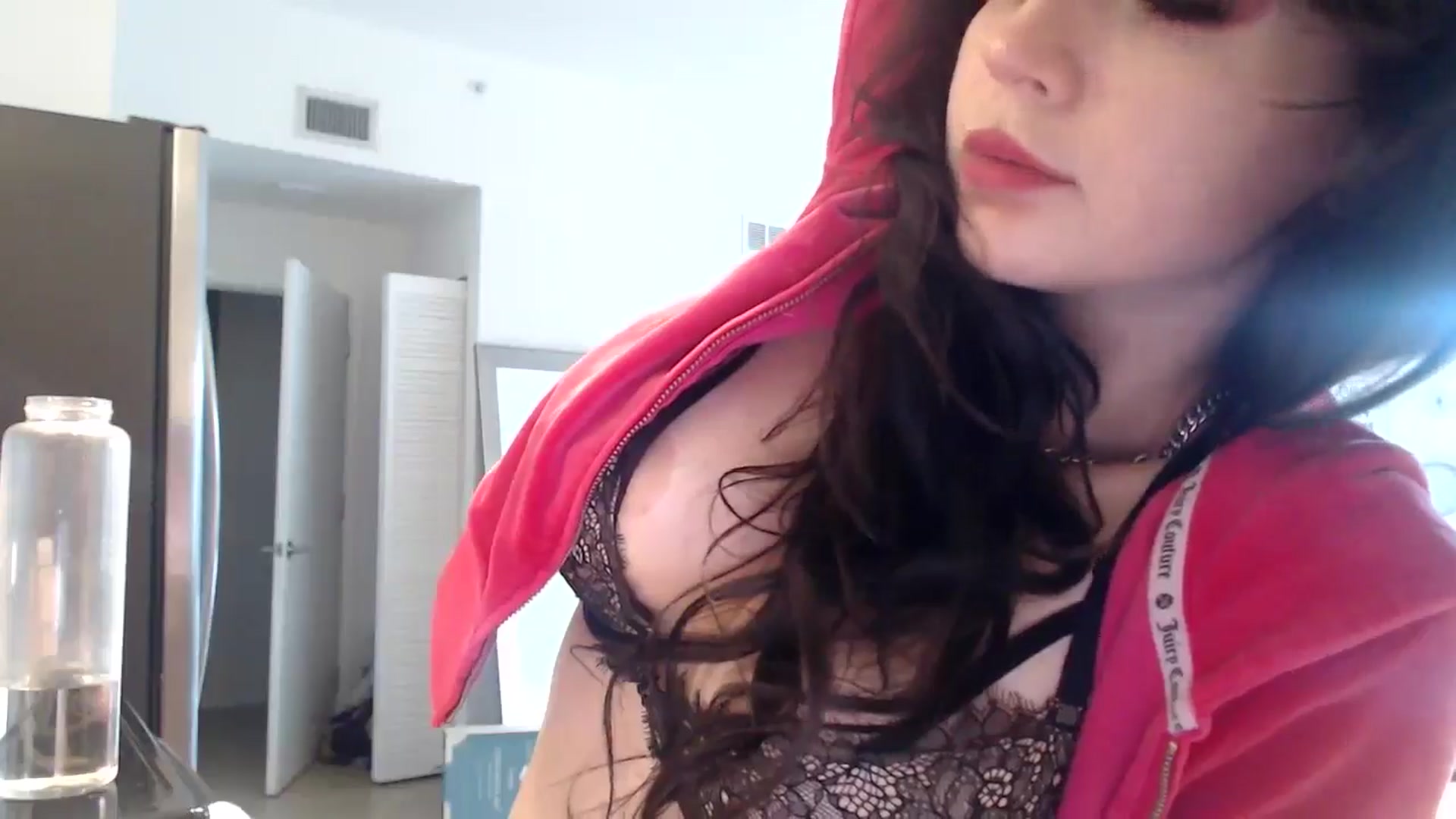 Gallery image thumbnail from hot_emo_girl's myfreecams stream on, 08/23/2024, 22:13 image 18 of 20
