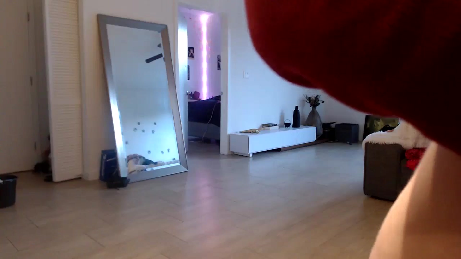 Gallery image thumbnail from hot_emo_girl's myfreecams stream on, 09/06/2024, 23:18 image 17 of 20