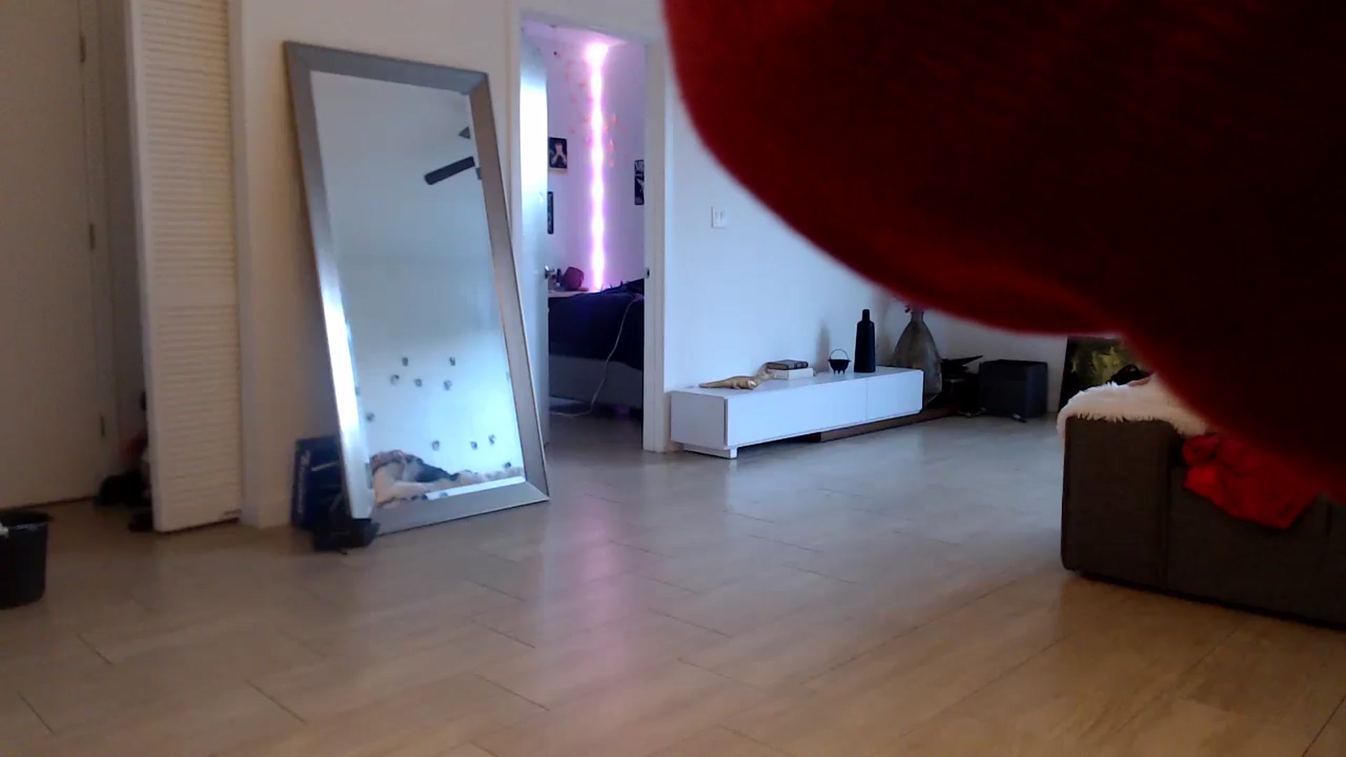 Gallery image thumbnail from hot_emo_girl's myfreecams stream on, 09/06/2024, 23:18 image 15 of 20