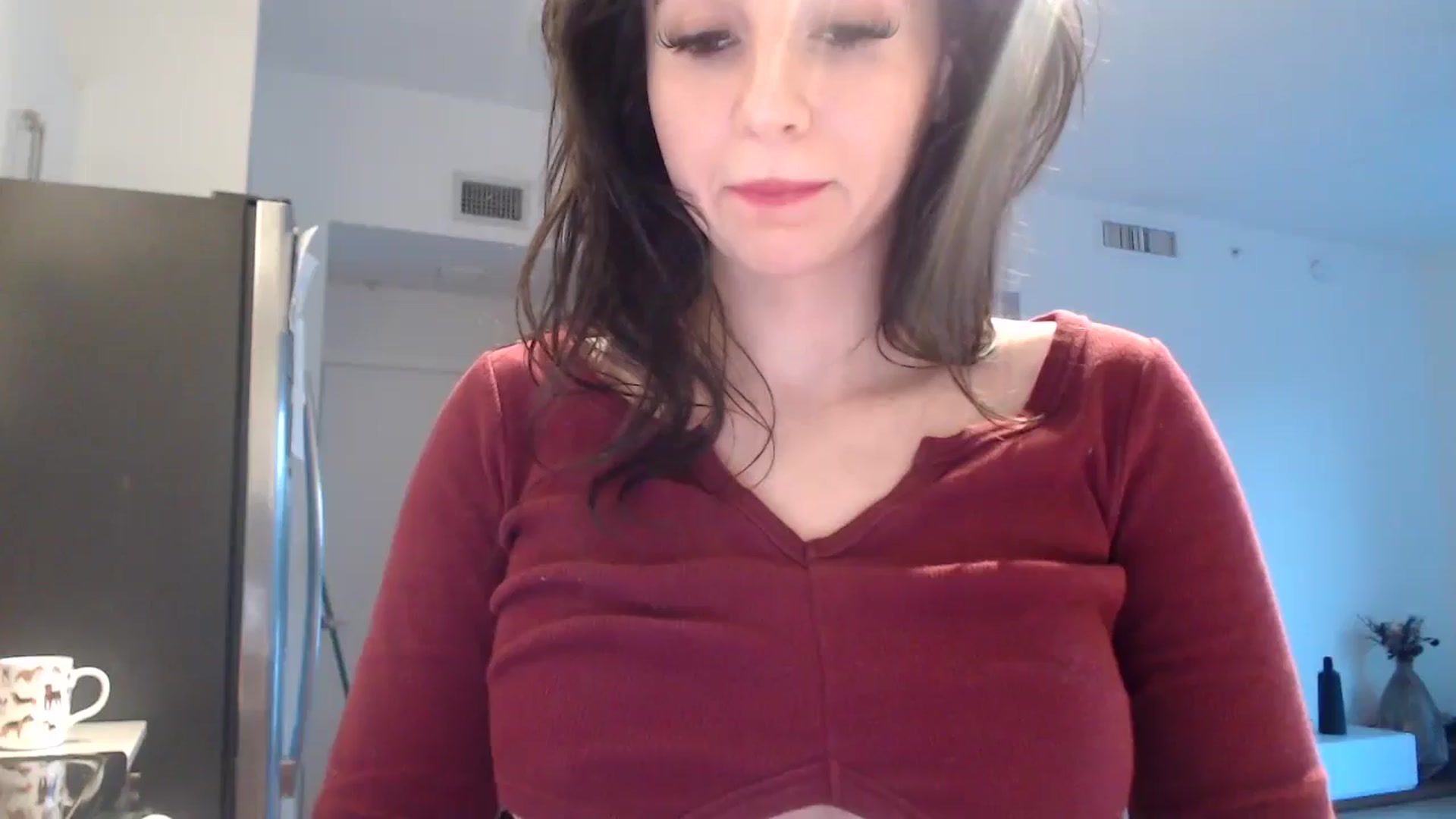 Gallery image thumbnail from hot_emo_girl's myfreecams stream on, 09/06/2024, 23:31 image 1 of 20