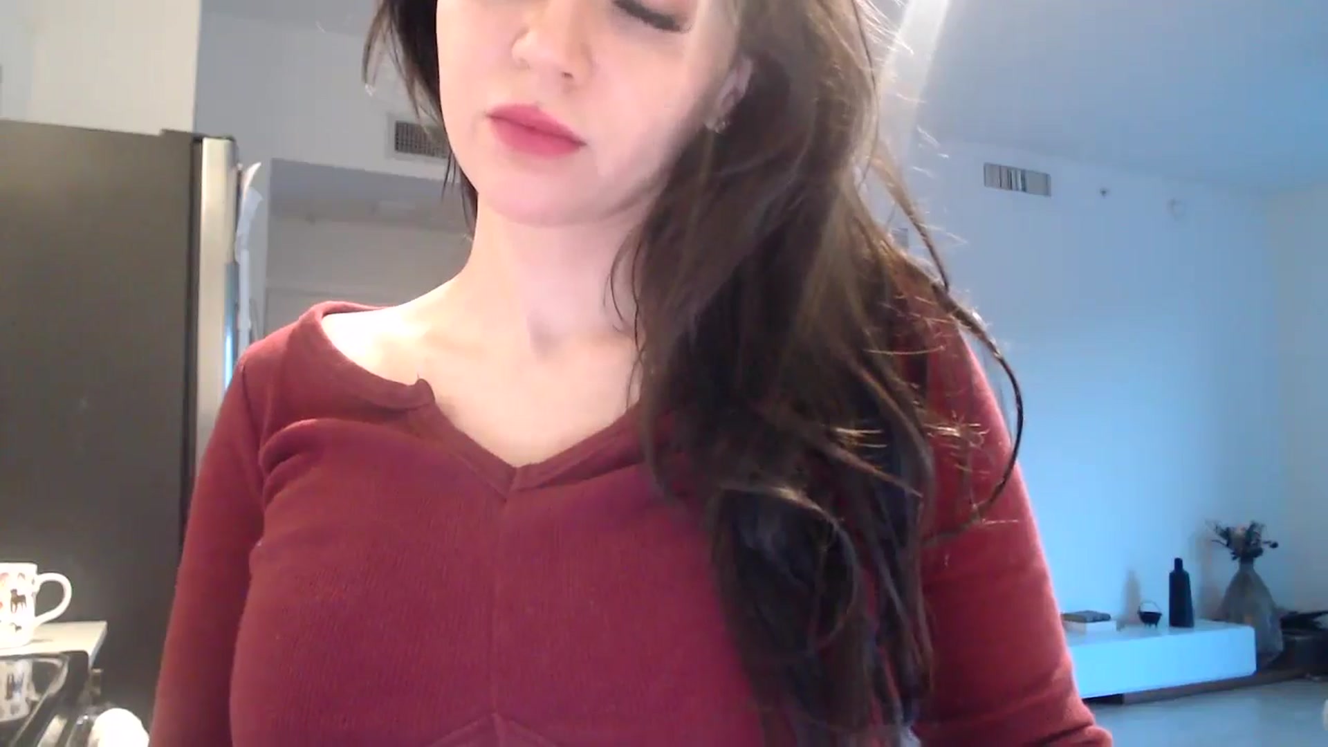 Gallery image thumbnail from hot_emo_girl's myfreecams stream on, 09/06/2024, 23:31 image 6 of 20