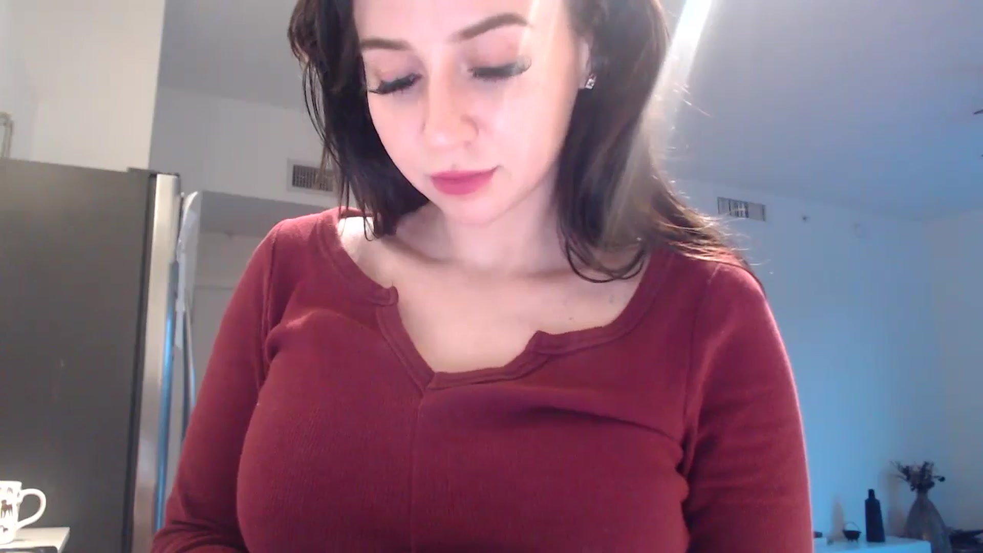 Gallery image thumbnail from hot_emo_girl's myfreecams stream on, 09/06/2024, 23:31 image 19 of 20