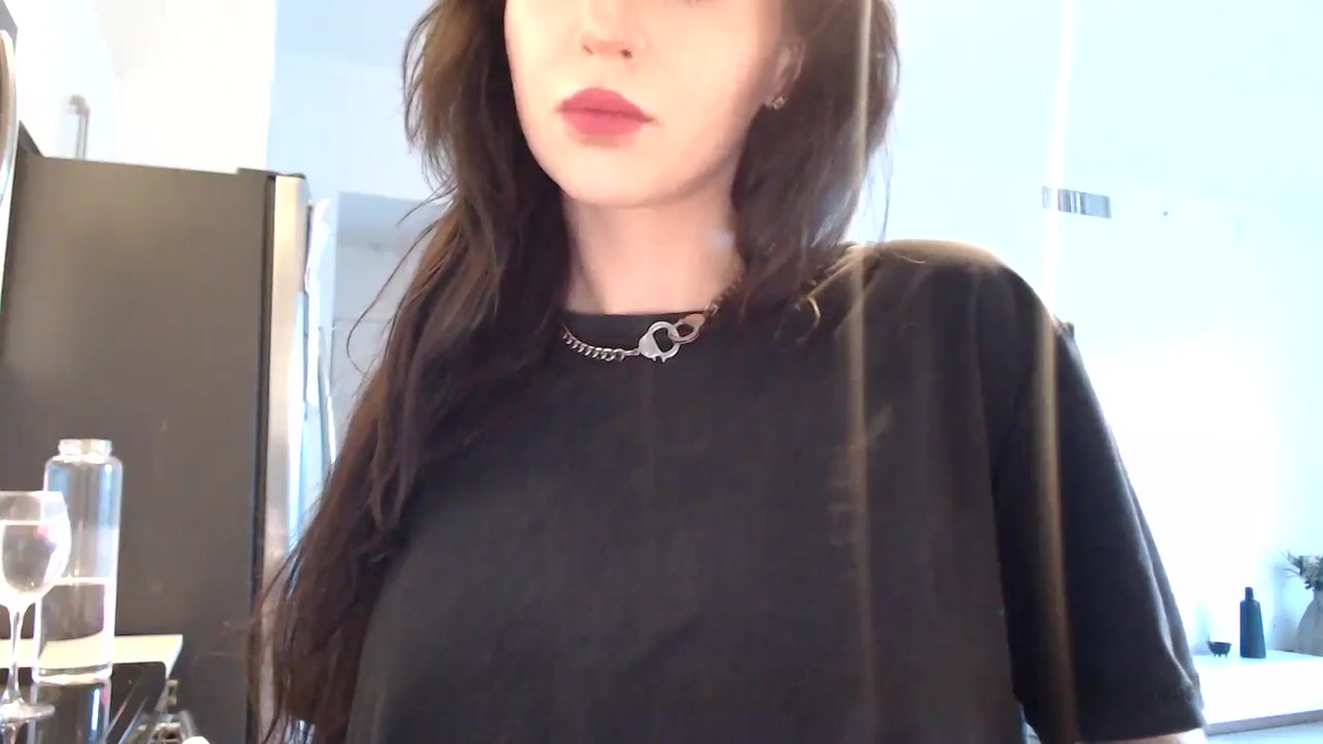 Gallery image thumbnail from hot_emo_girl's myfreecams stream on, 09/07/2024, 22:17 image 9 of 20