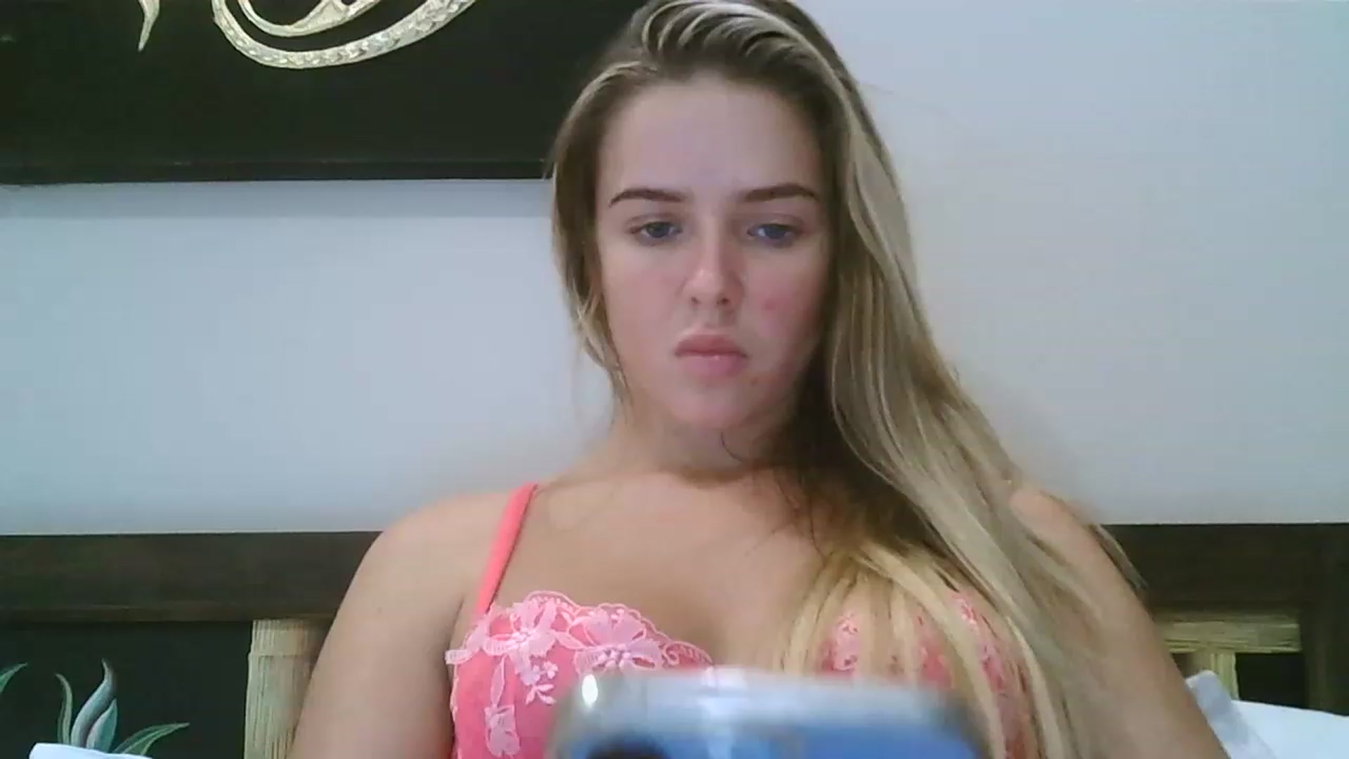 Gallery image thumbnail from hotbaby08's myfreecams stream on, 12/19/2022, 09:09 image 13 of 20
