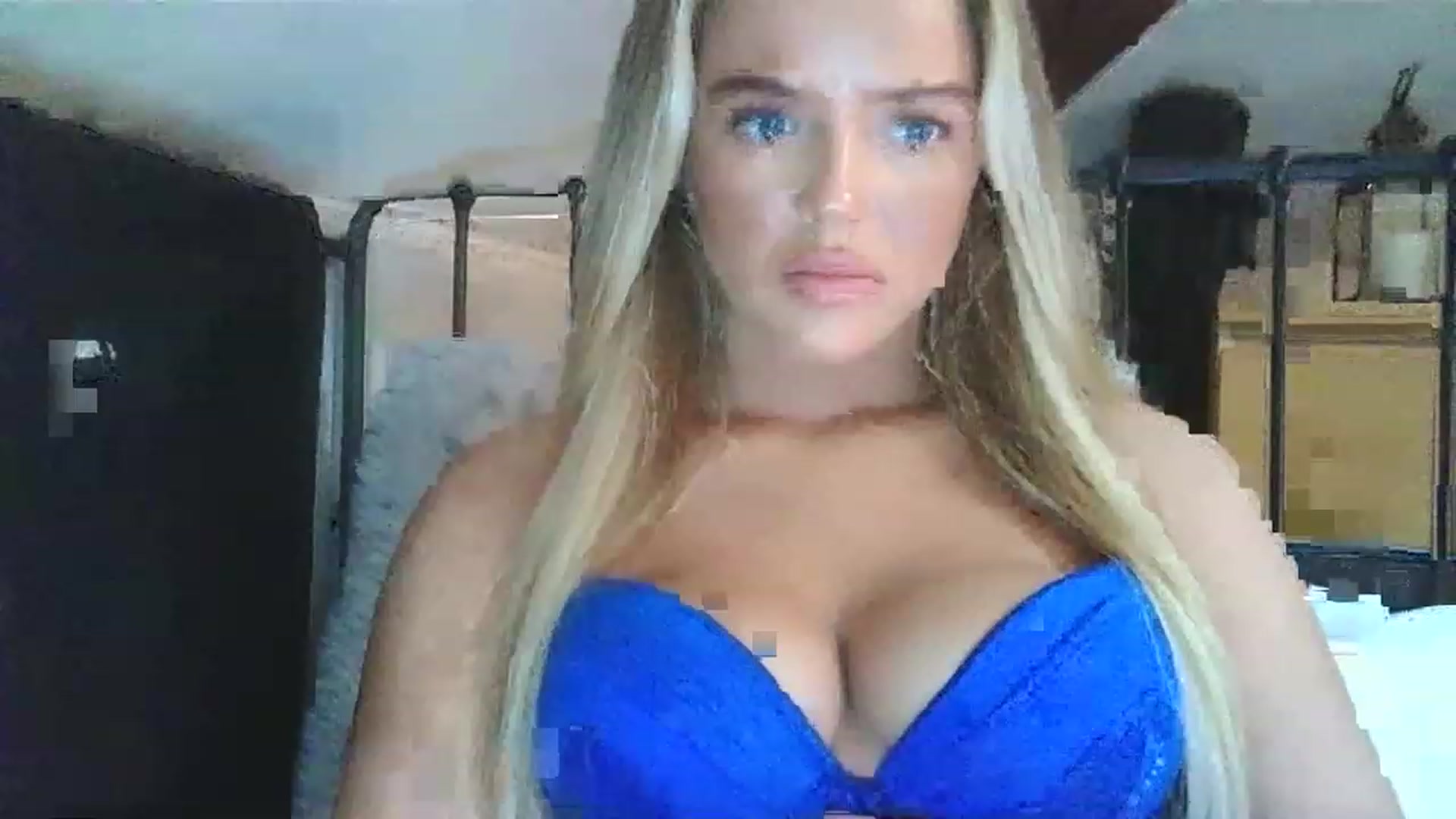 Gallery image thumbnail from hotbaby08's myfreecams stream on, 02/28/2023, 18:38 image 9 of 20