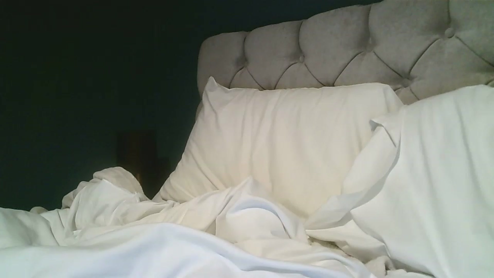 Gallery image thumbnail from hotbaby08's myfreecams stream on, 03/14/2023, 19:00 image 2 of 20