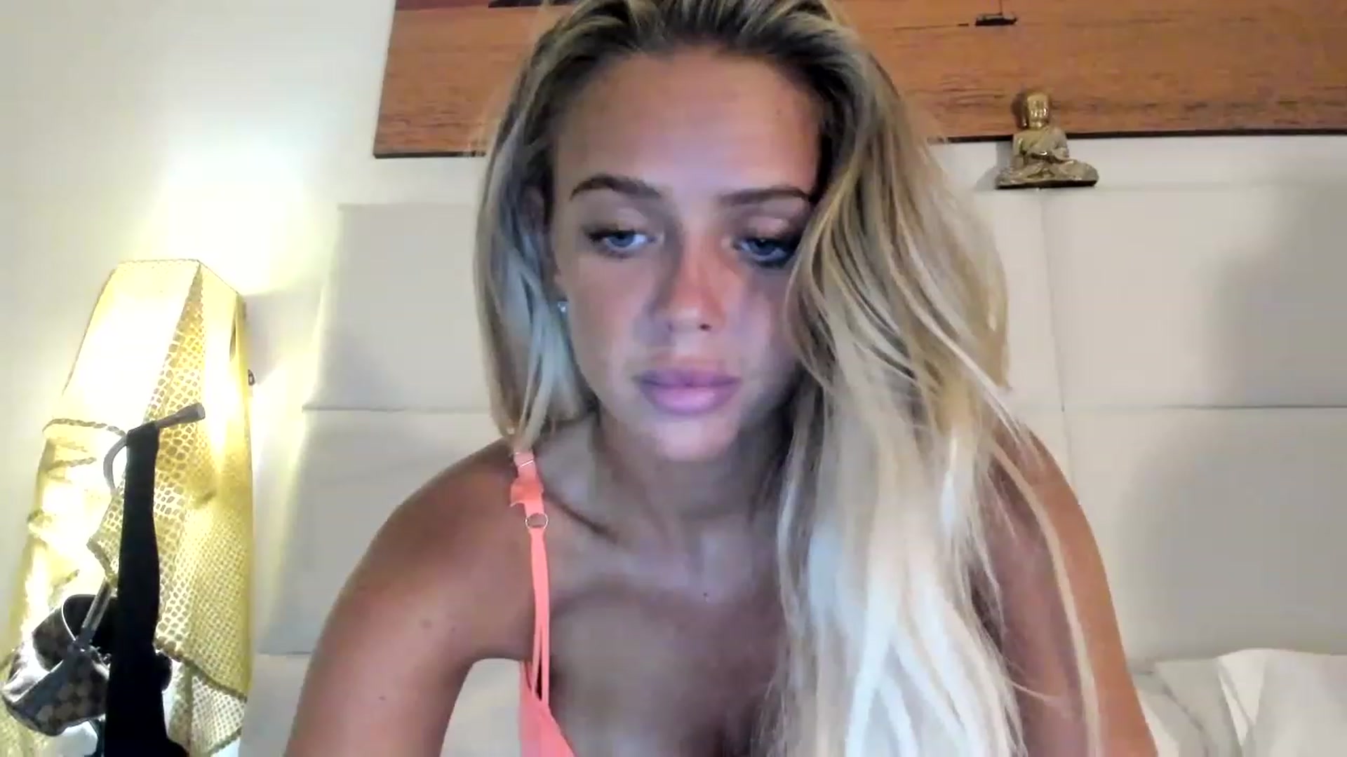 Gallery image thumbnail from hotbaby08's myfreecams stream on, 07/14/2023, 22:19 image 19 of 20