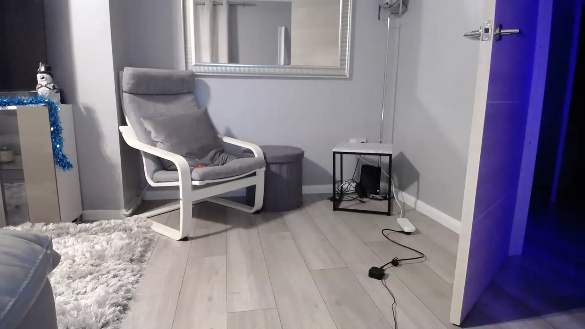 Gallery image thumbnail from hotjessyca91's myfreecams stream on, 12/24/2022, 22:02 image 9 of 20