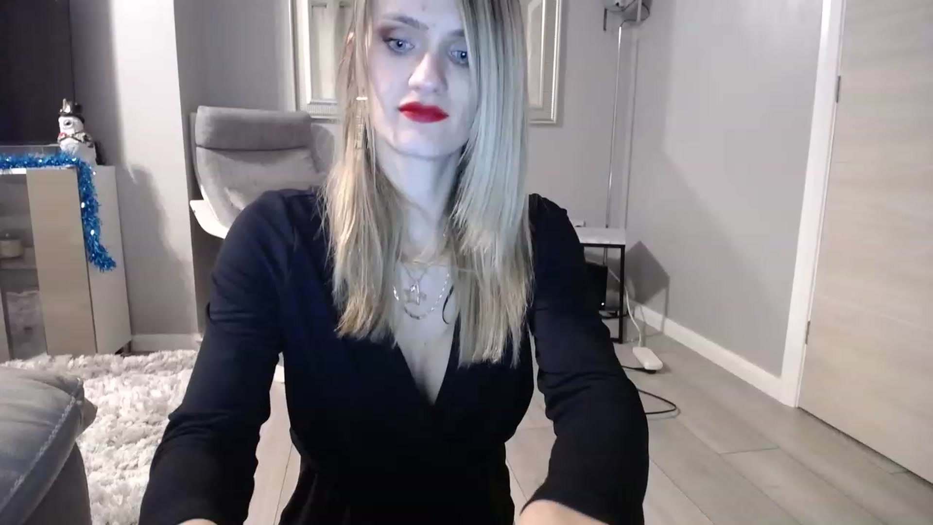 Gallery image thumbnail from hotjessyca91's myfreecams stream on, 12/24/2022, 22:02 image 20 of 20
