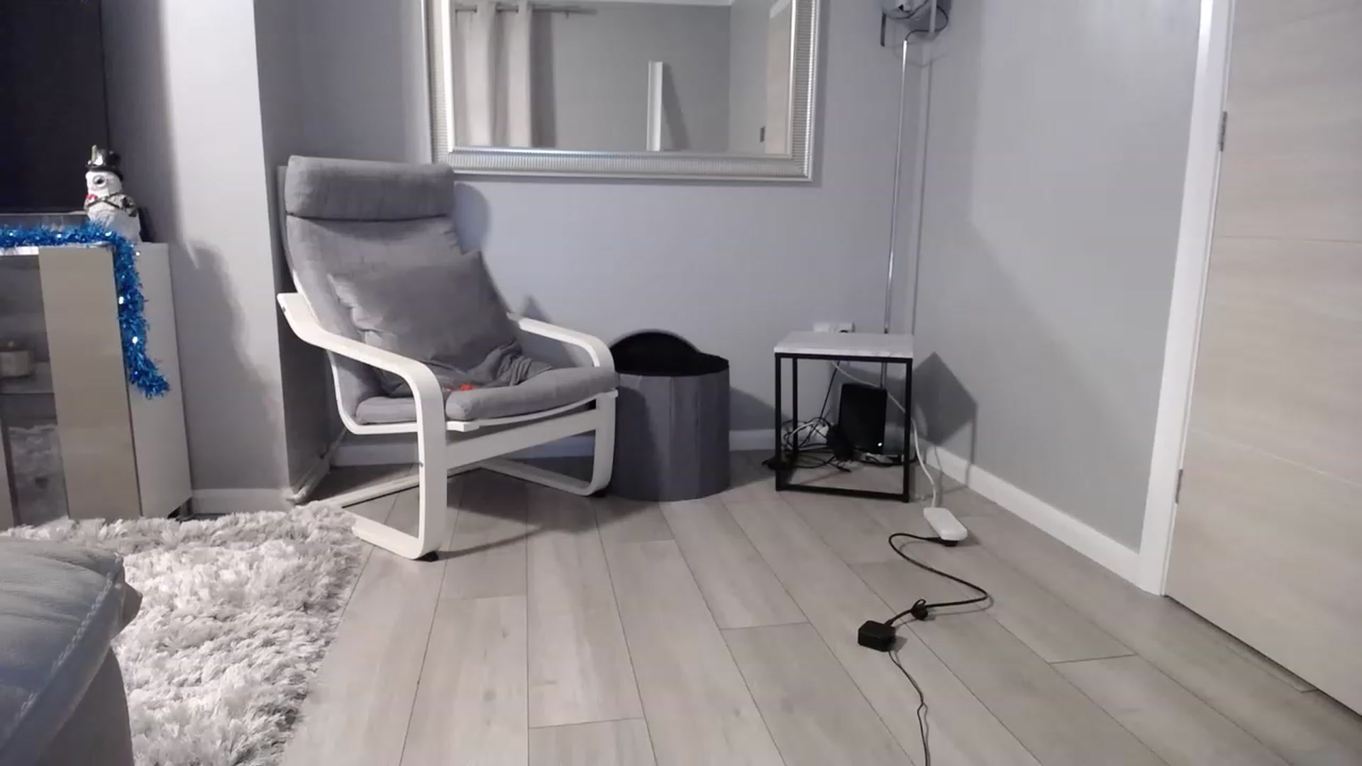 Gallery image thumbnail from hotjessyca91's myfreecams stream on, 12/24/2022, 22:02 image 14 of 20