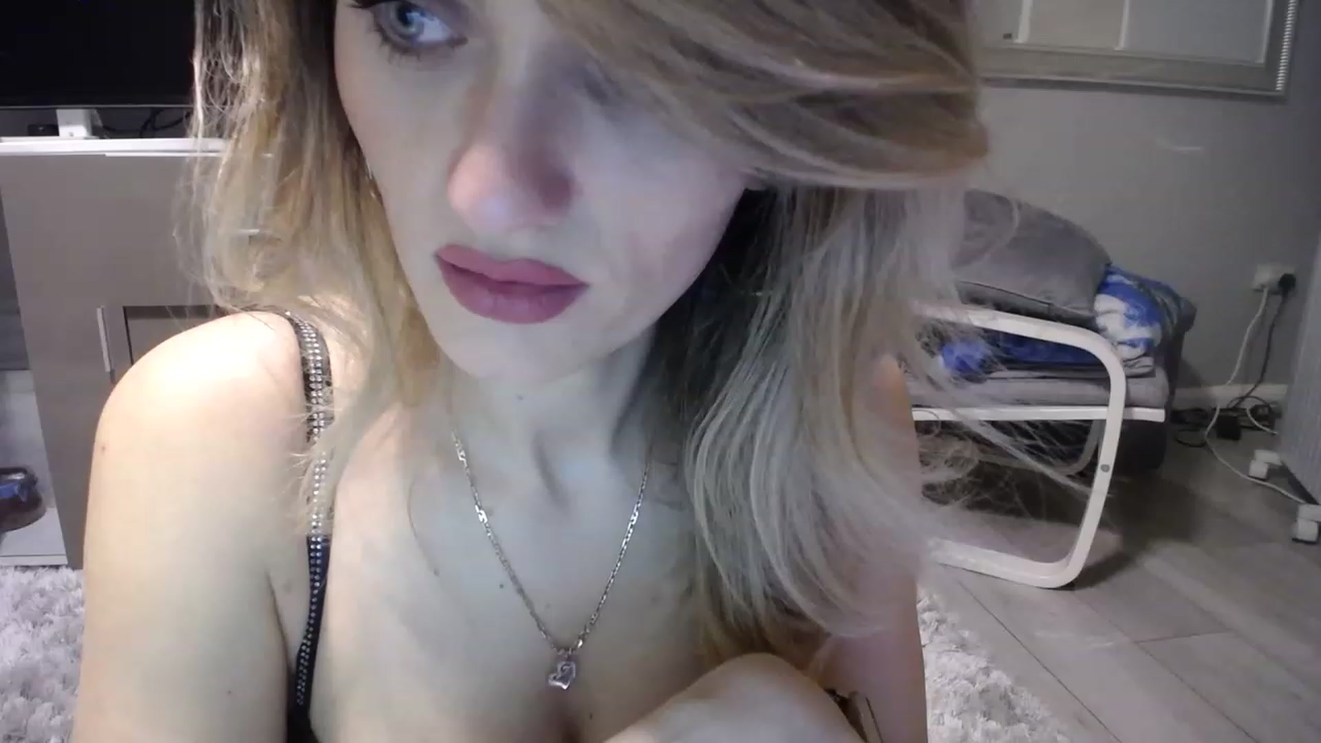 Gallery image thumbnail from hotjessyca91's myfreecams stream on, 02/28/2023, 20:10 image 6 of 20