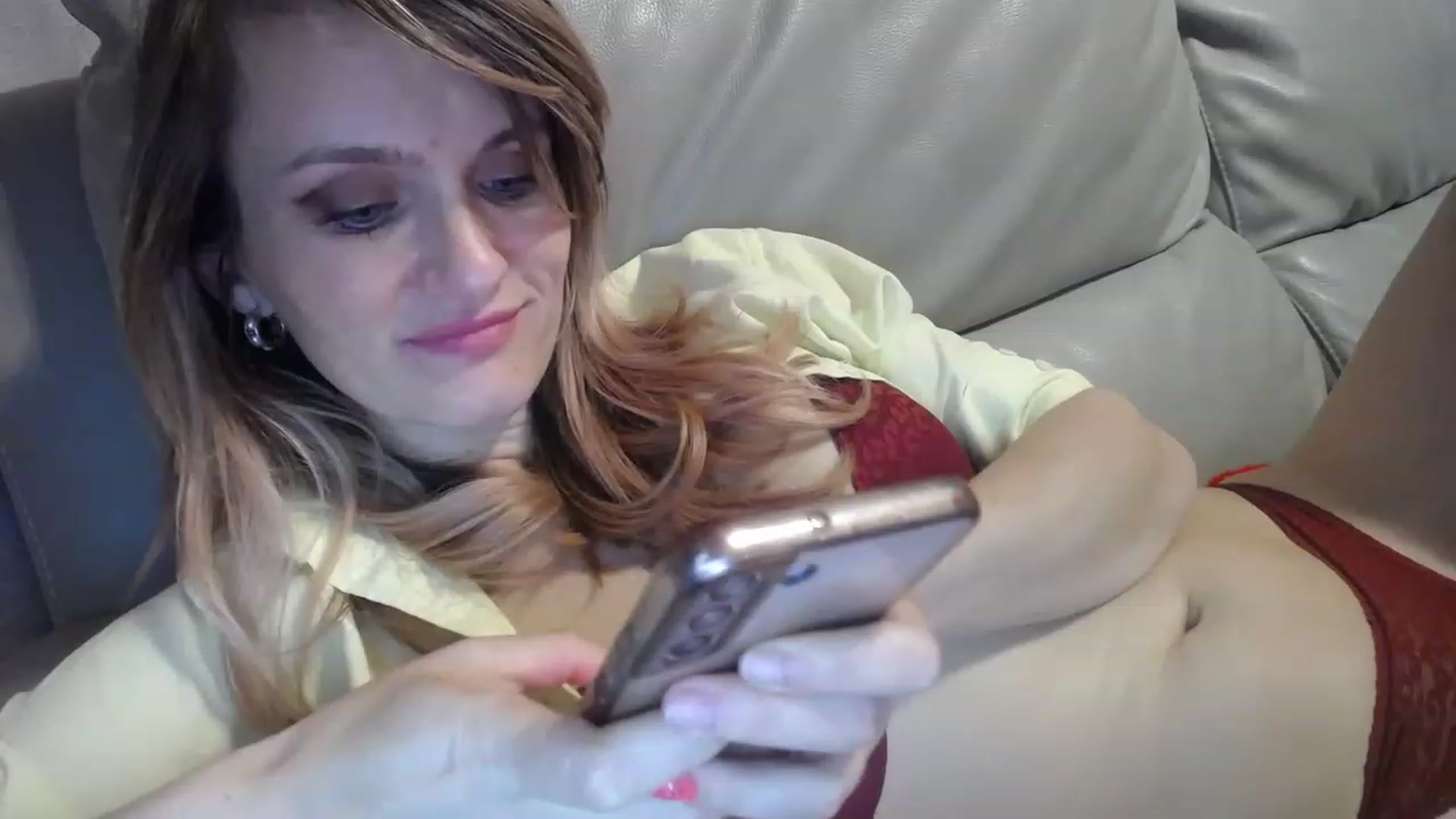 Gallery image thumbnail from hotjessyca91's myfreecams stream on, 05/09/2023, 21:37 image 9 of 20