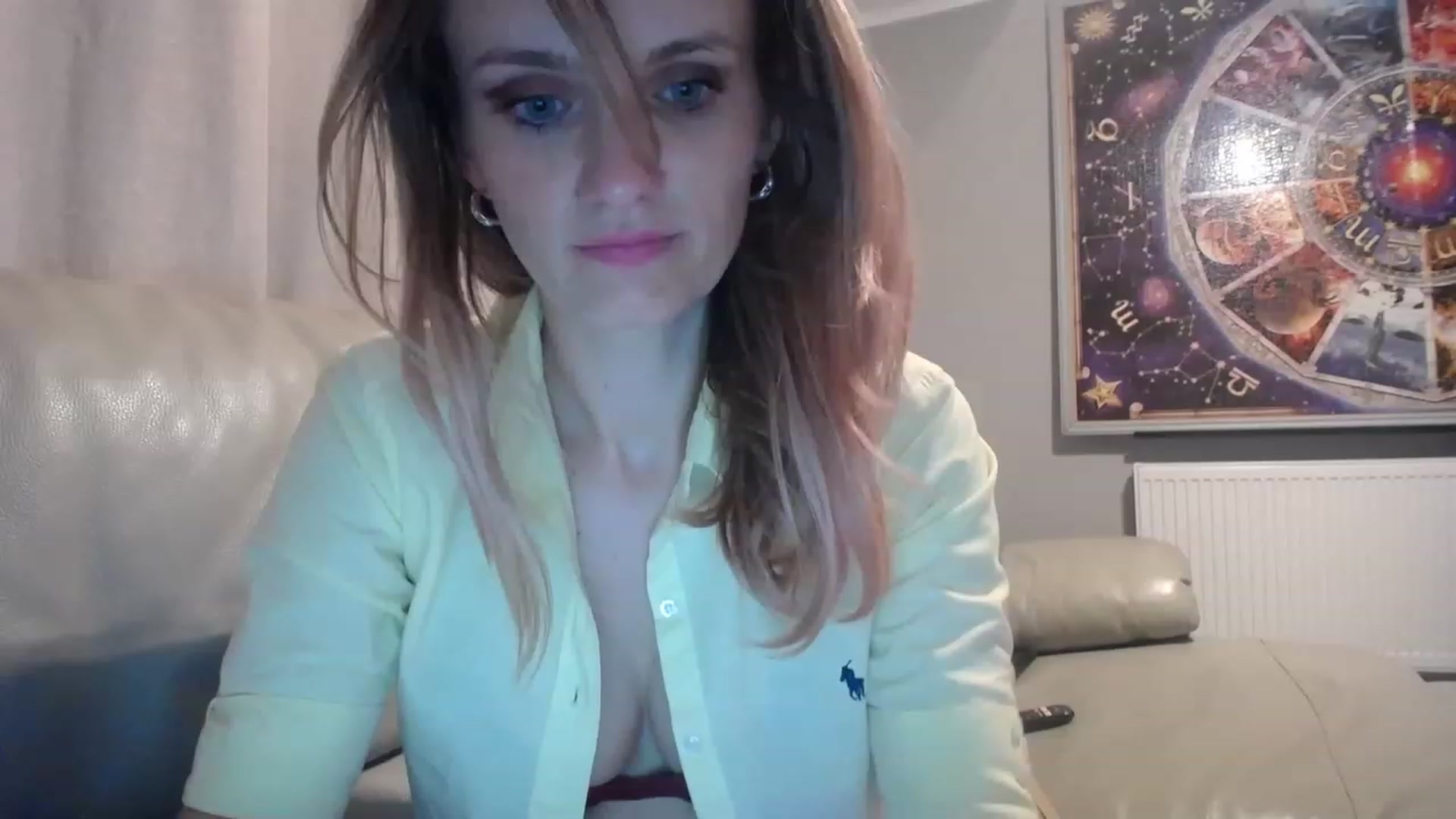 Gallery image thumbnail from hotjessyca91's myfreecams stream on, 05/09/2023, 21:37 image 16 of 20