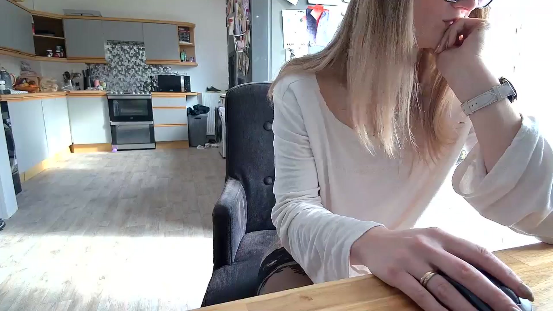 Gallery image thumbnail from hotjessyca91's myfreecams stream on, 02/24/2025, 14:12 image 7 of 20