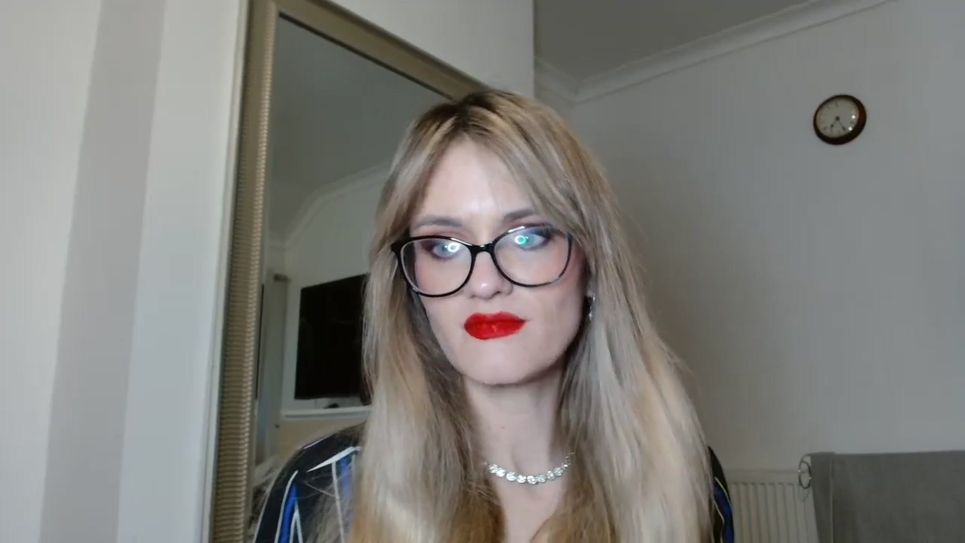Gallery image thumbnail from hotjessyca91's myfreecams stream on, 03/11/2025, 07:35 image 13 of 20