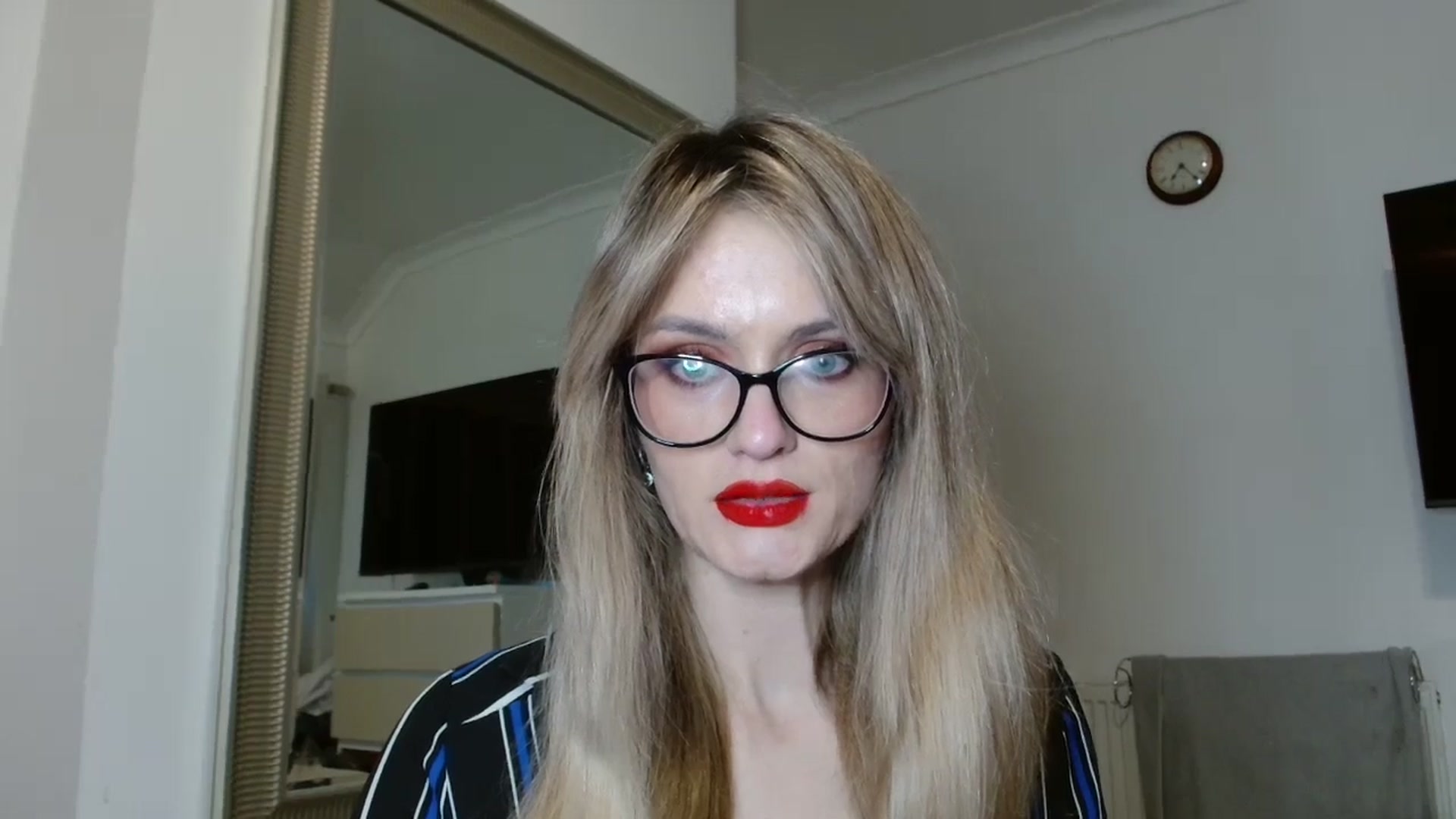 Gallery image thumbnail from hotjessyca91's myfreecams stream on, 03/11/2025, 07:35 image 10 of 20