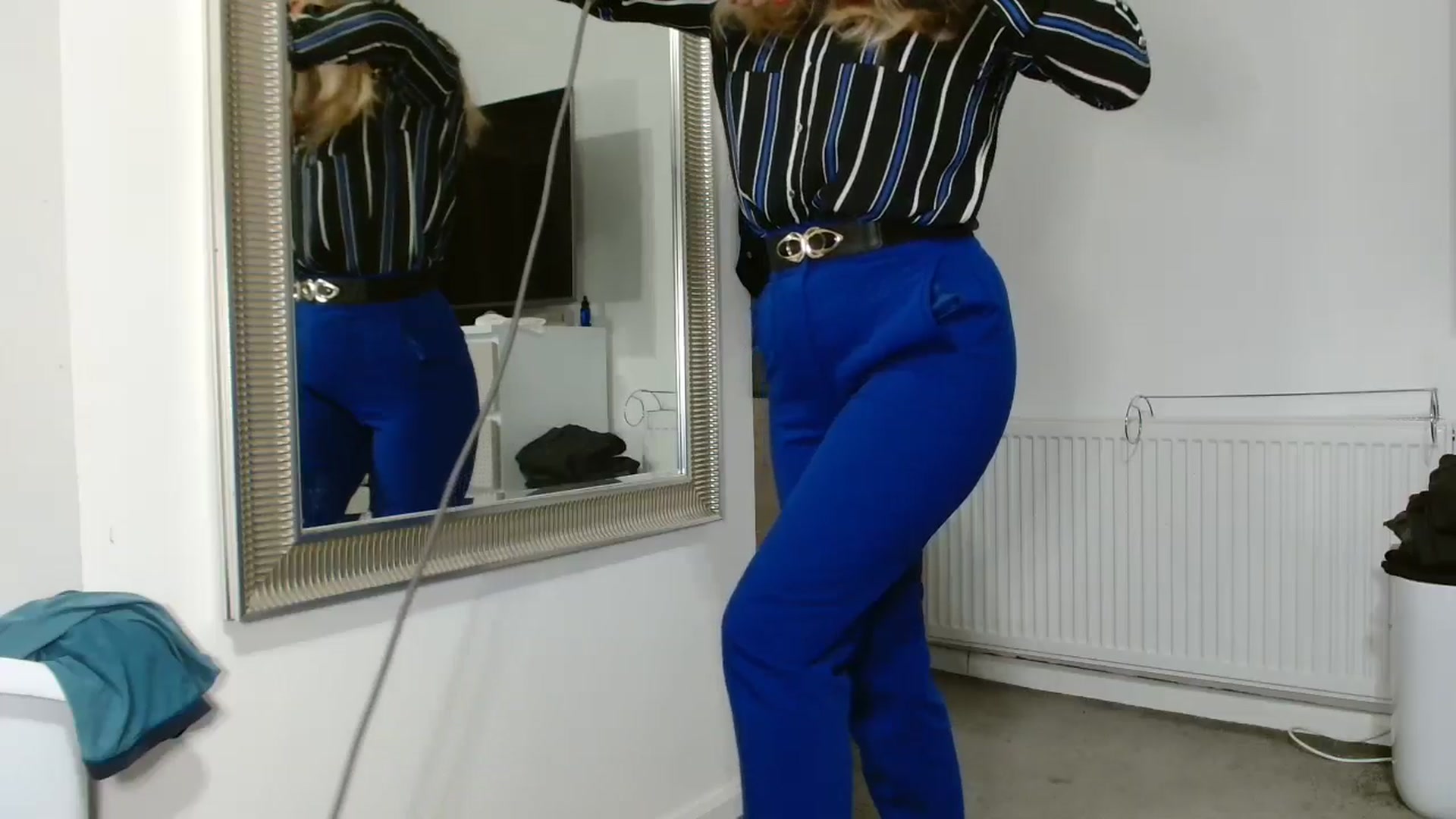Gallery image thumbnail from hotjessyca91's myfreecams stream on, 03/26/2025, 07:38 image 7 of 20