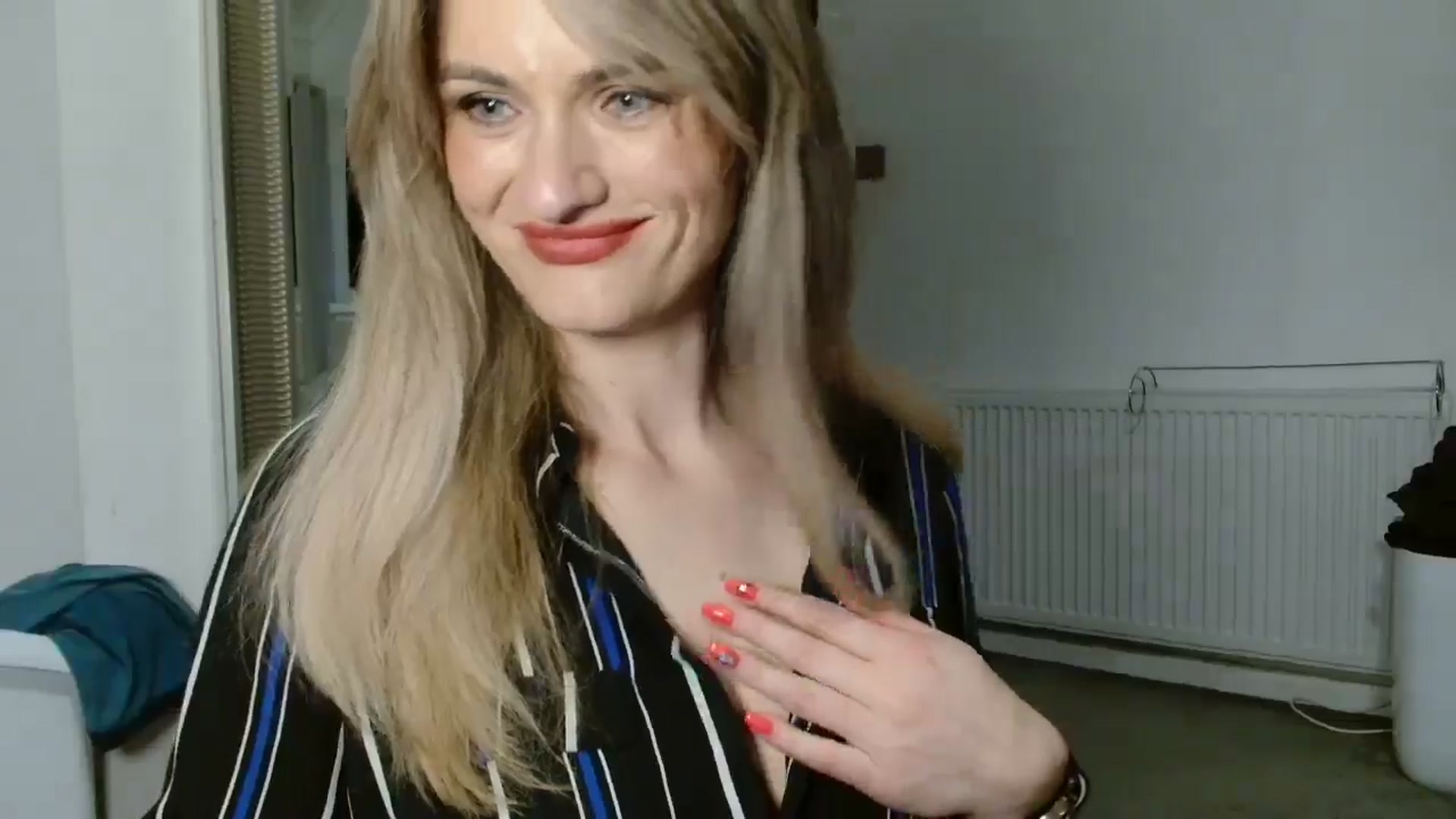 Gallery image thumbnail from hotjessyca91's myfreecams stream on, 03/26/2025, 07:38 image 12 of 20