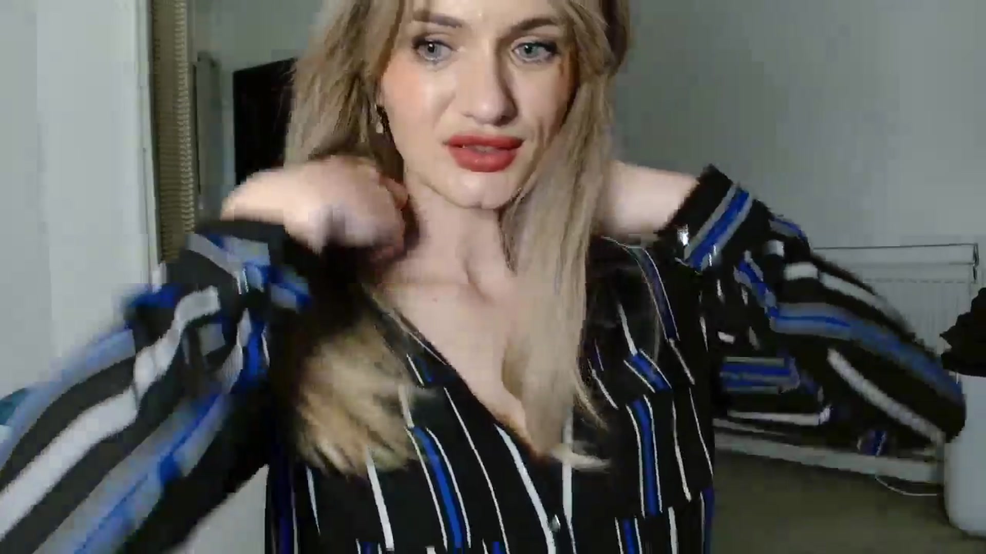 Gallery image thumbnail from hotjessyca91's myfreecams stream on, 03/26/2025, 07:38 image 11 of 20