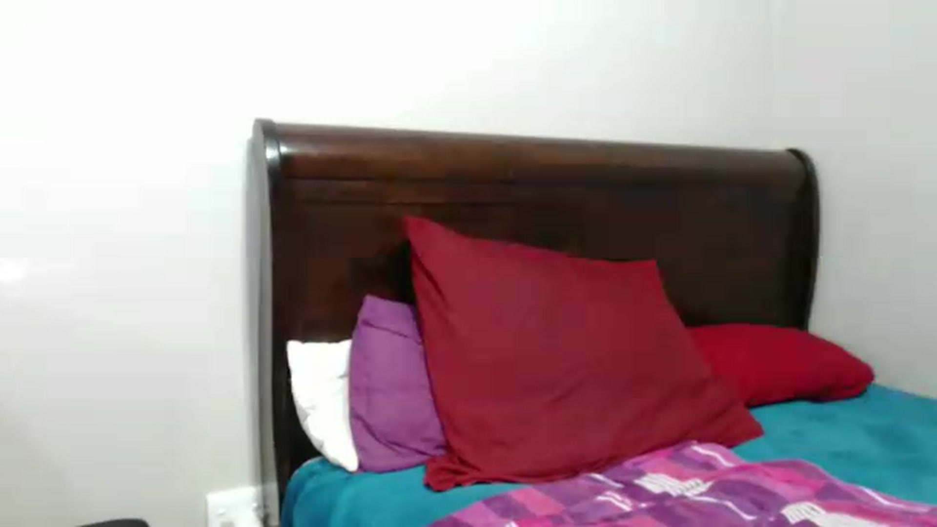 Gallery image thumbnail from hotsluttytits's myfreecams stream on, 06/14/2026, 14:37 image 10 of 20