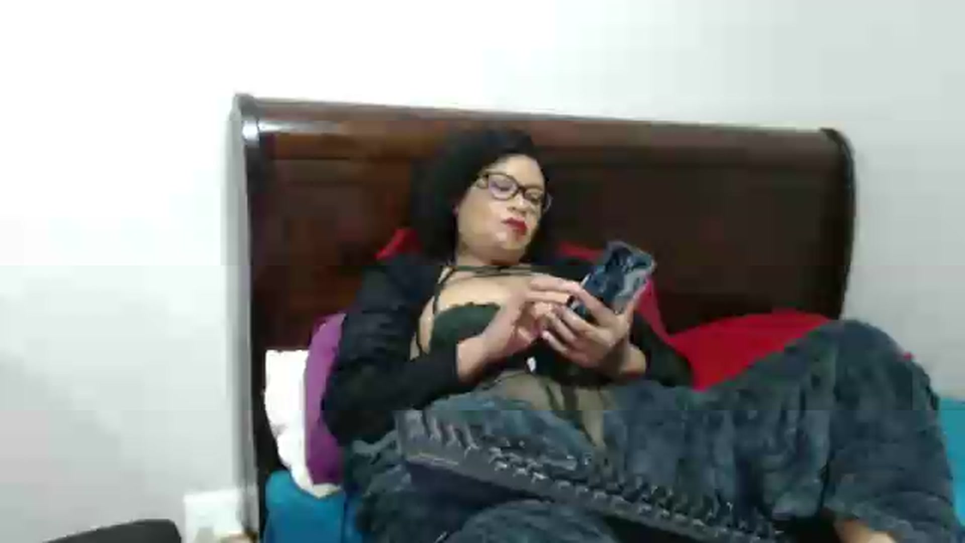 Gallery image thumbnail from hotsluttytits's myfreecams stream on, 06/29/2026, 22:13 image 1 of 20